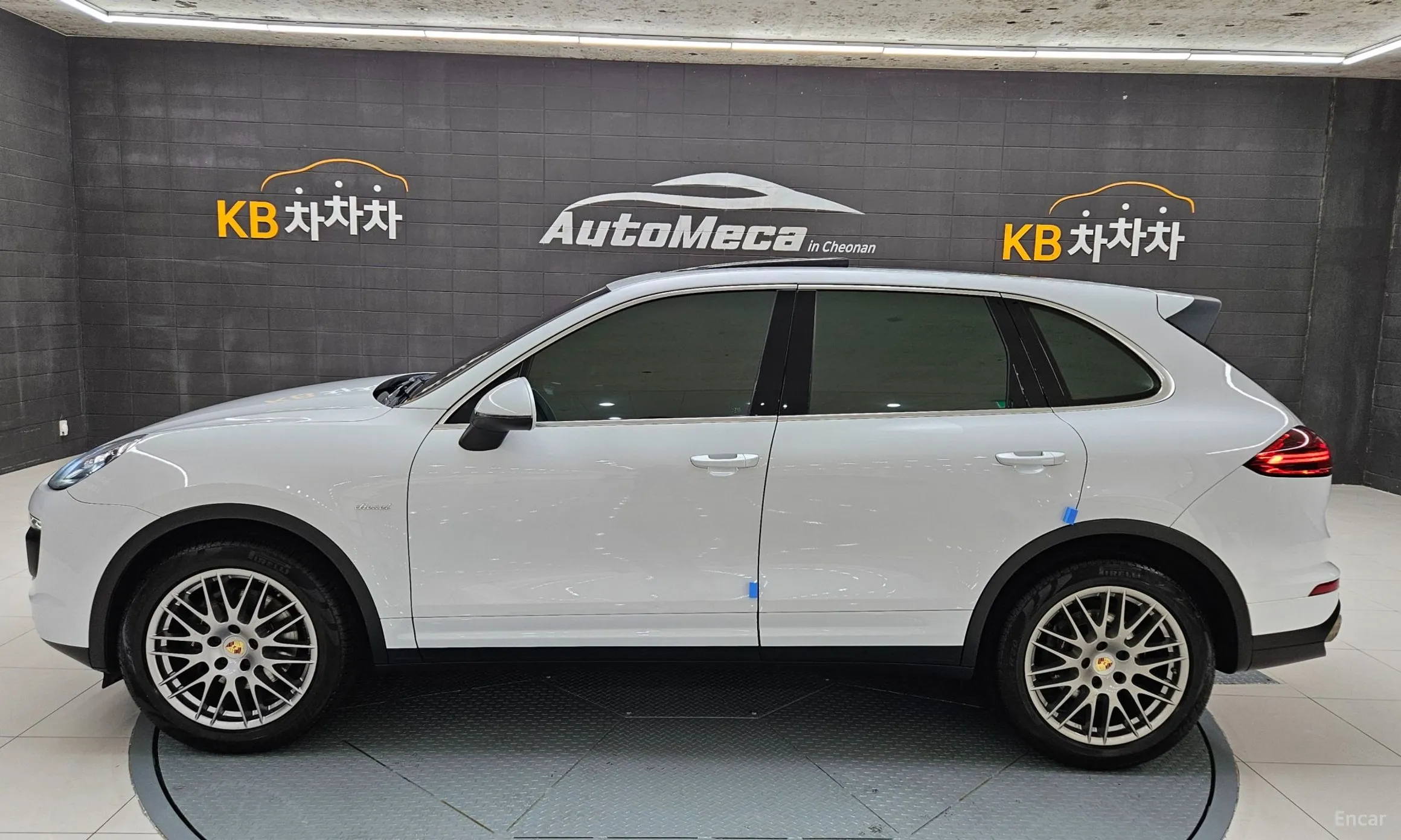 Porsche New Cayenne превью 7