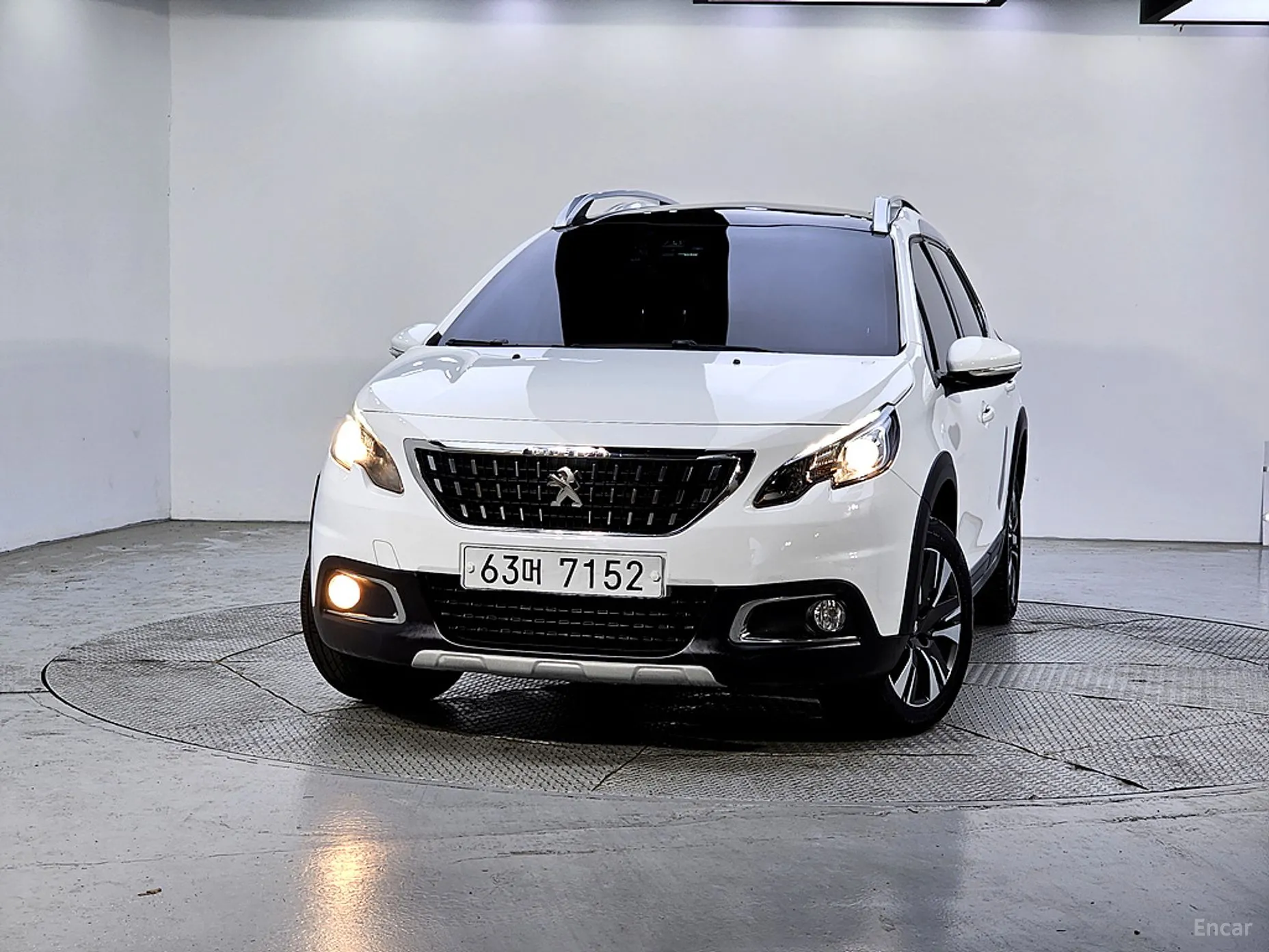Peugeot 2008.