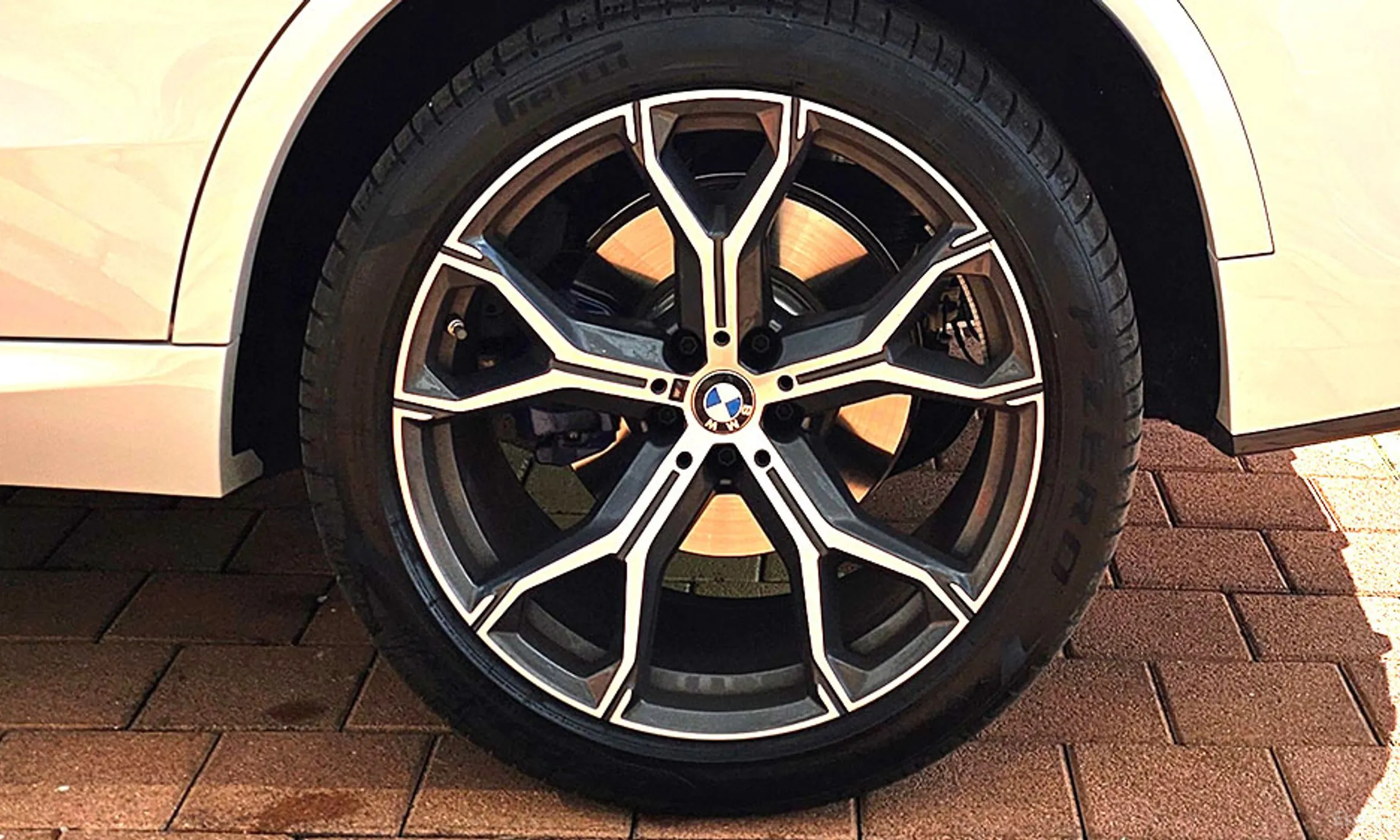 BMW X5 (G05) превью 20