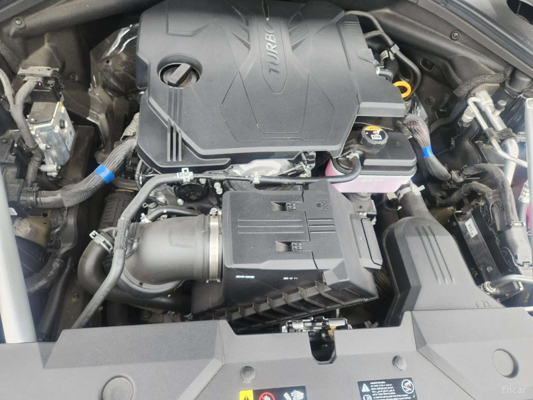 Genesis GV70 превью 18