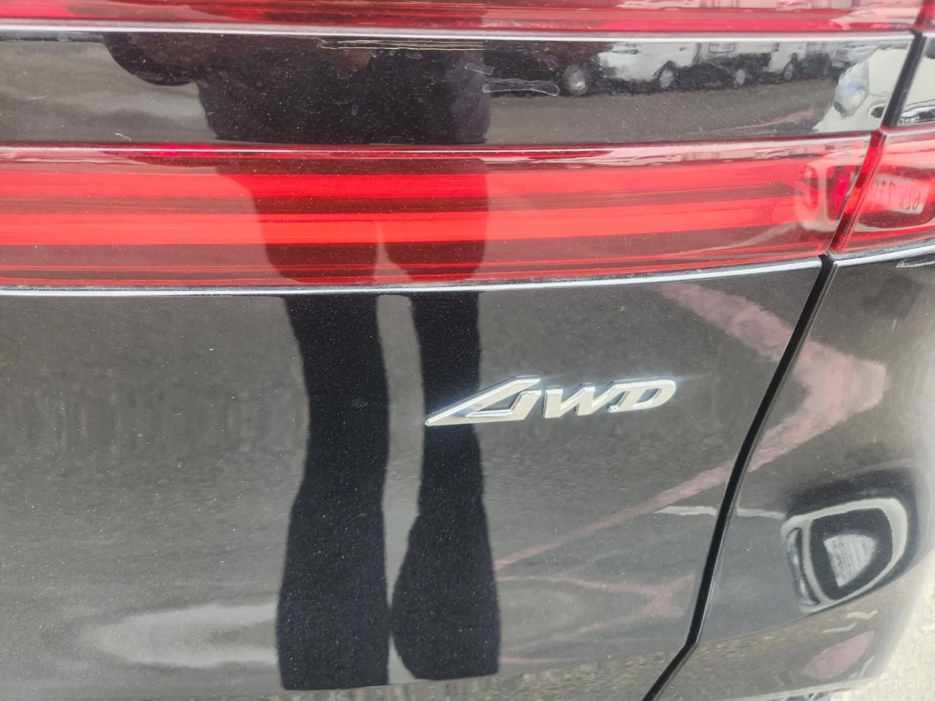 Genesis GV70 превью 19