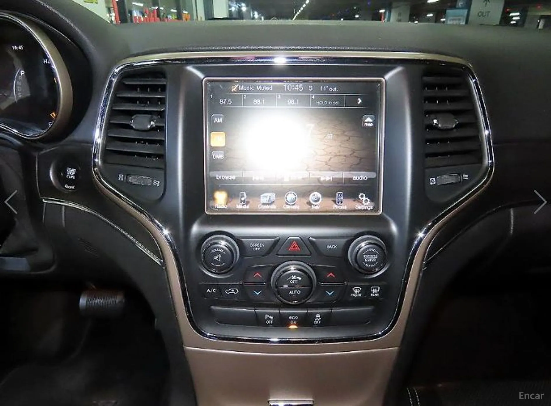 Jeep Grand Cherokee превью 11