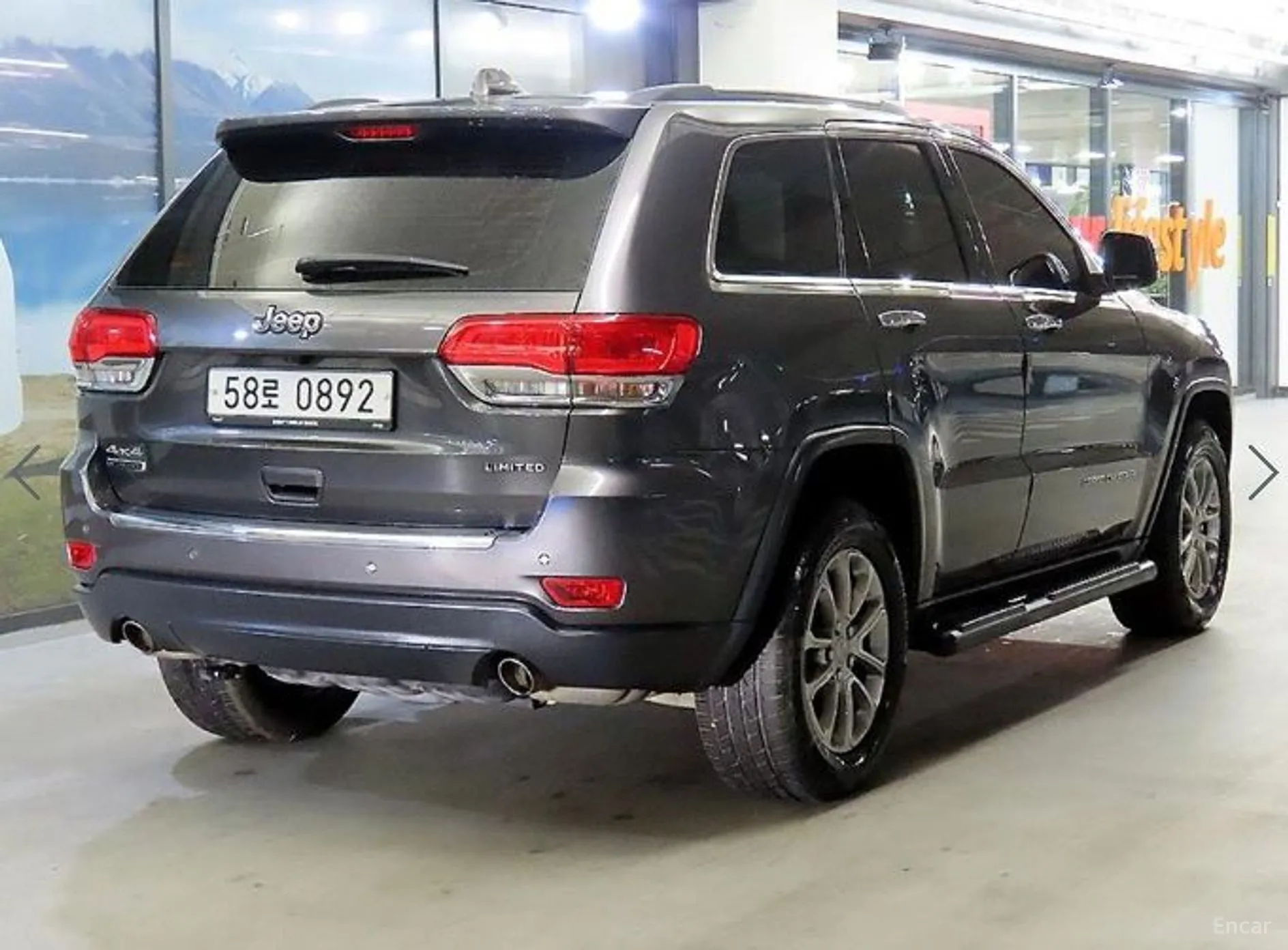 Jeep Grand Cherokee превью 4