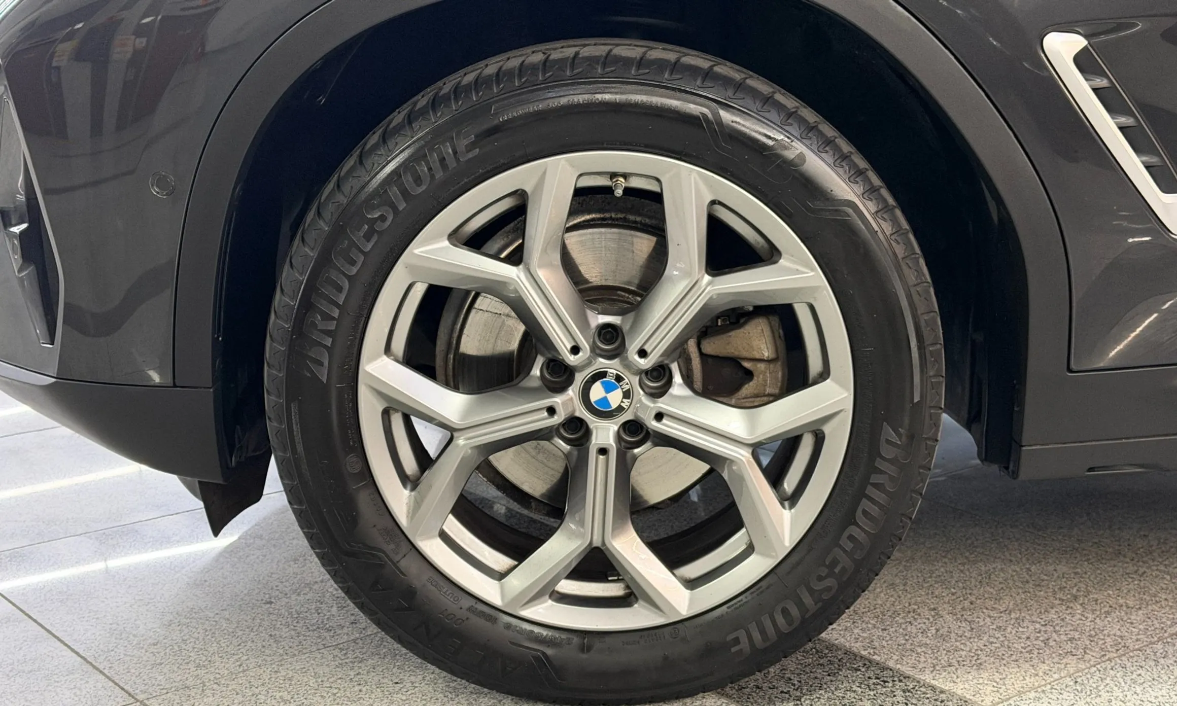 BMW X3 (G01) превью 5