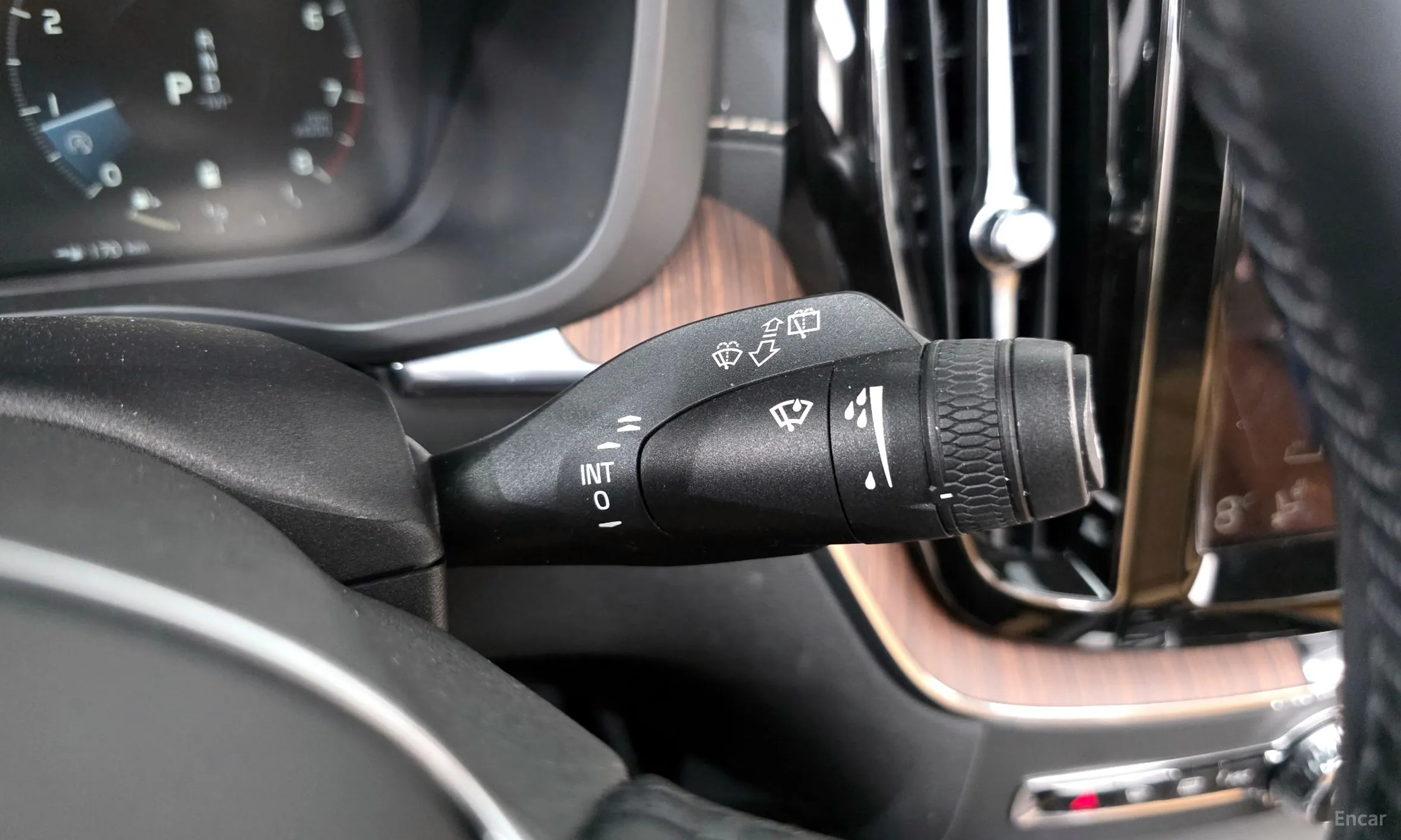 Volvo XC60 Gen 2 превью 17