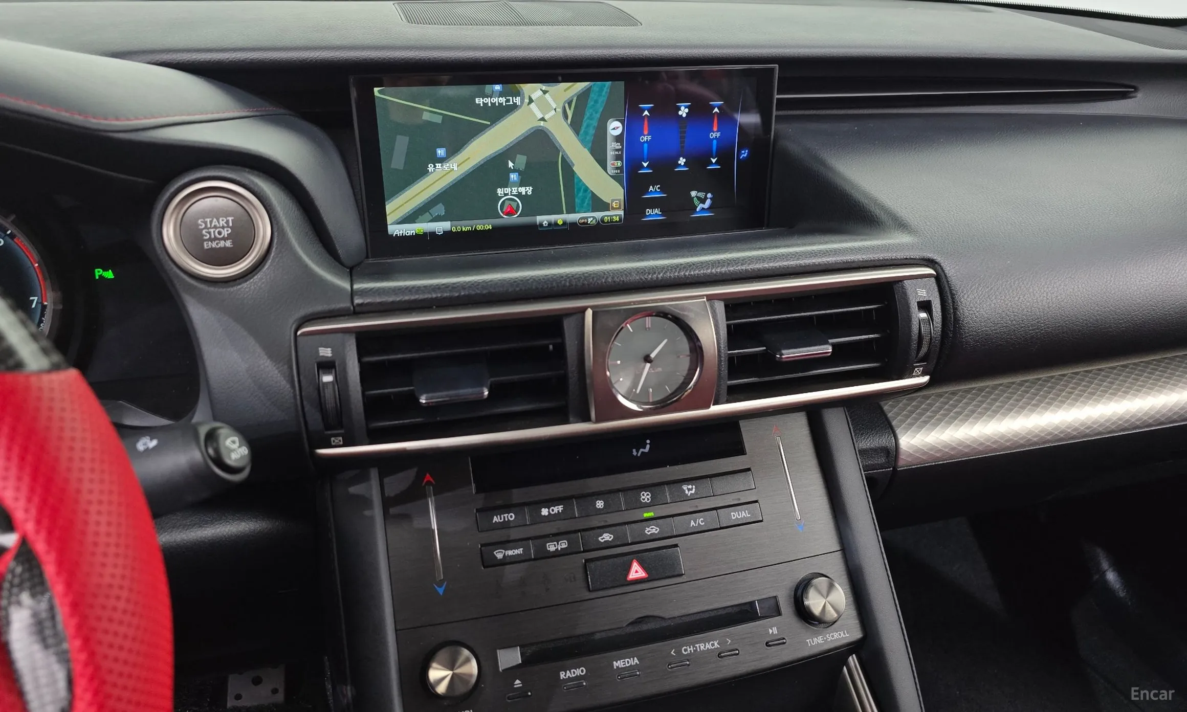 Lexus New IS300 превью 14