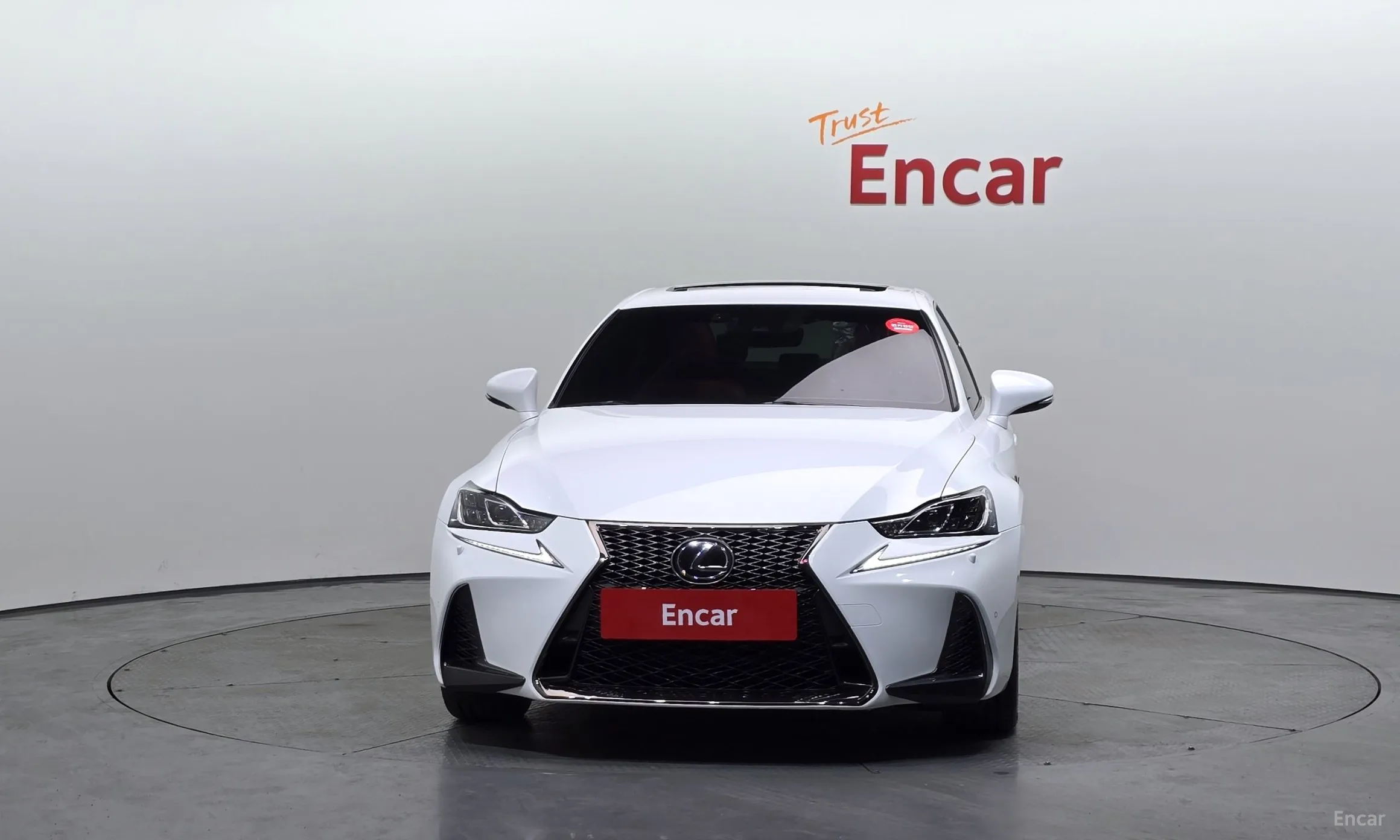 Lexus New IS300 превью 3
