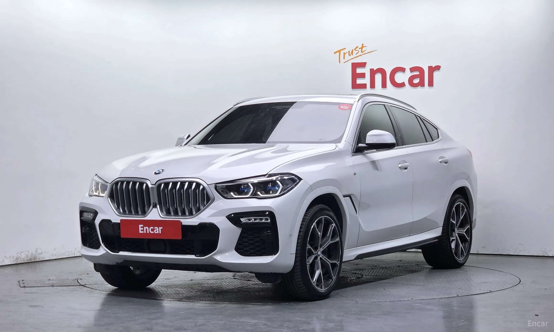 X6 (G06)