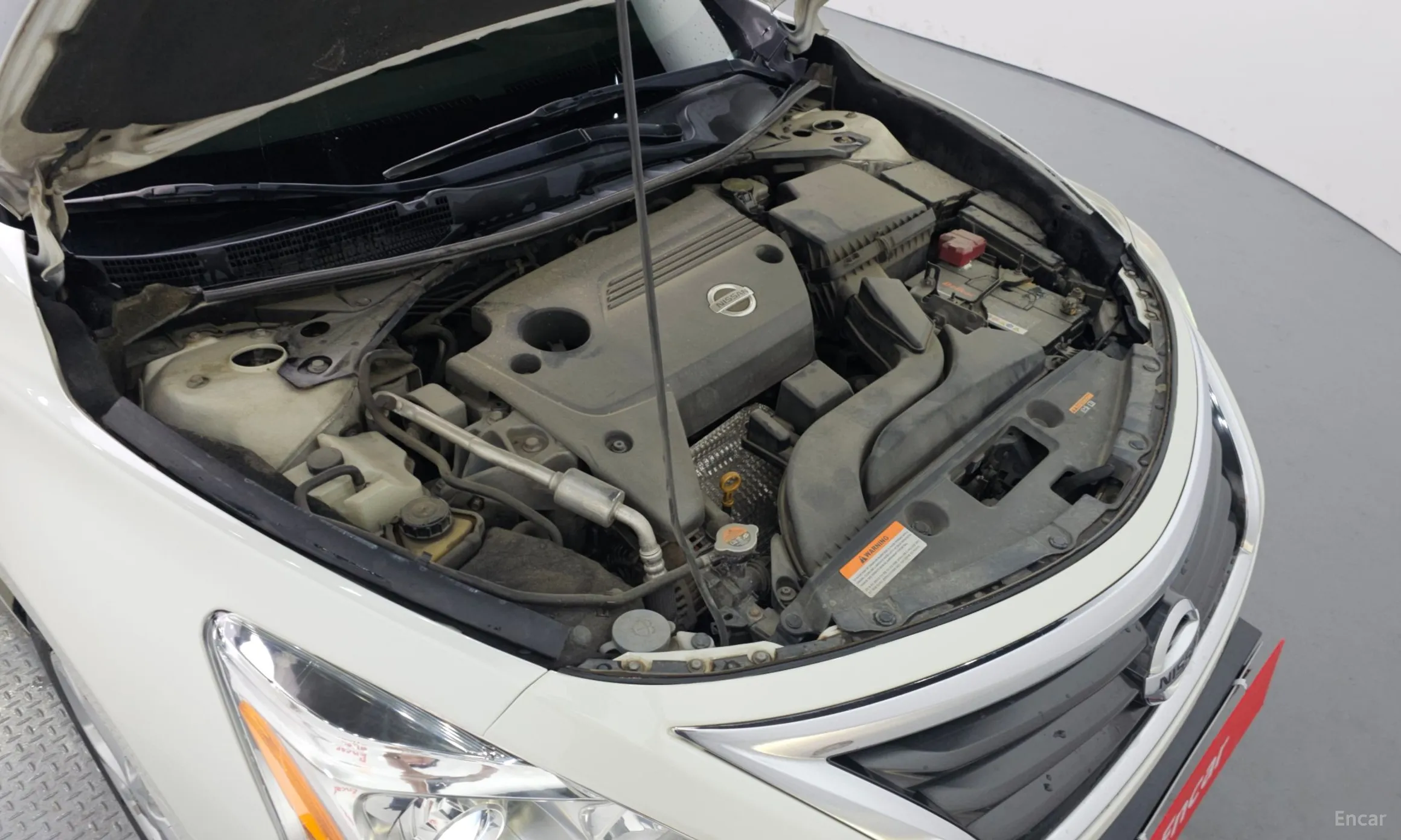 Nissan Altima превью 6