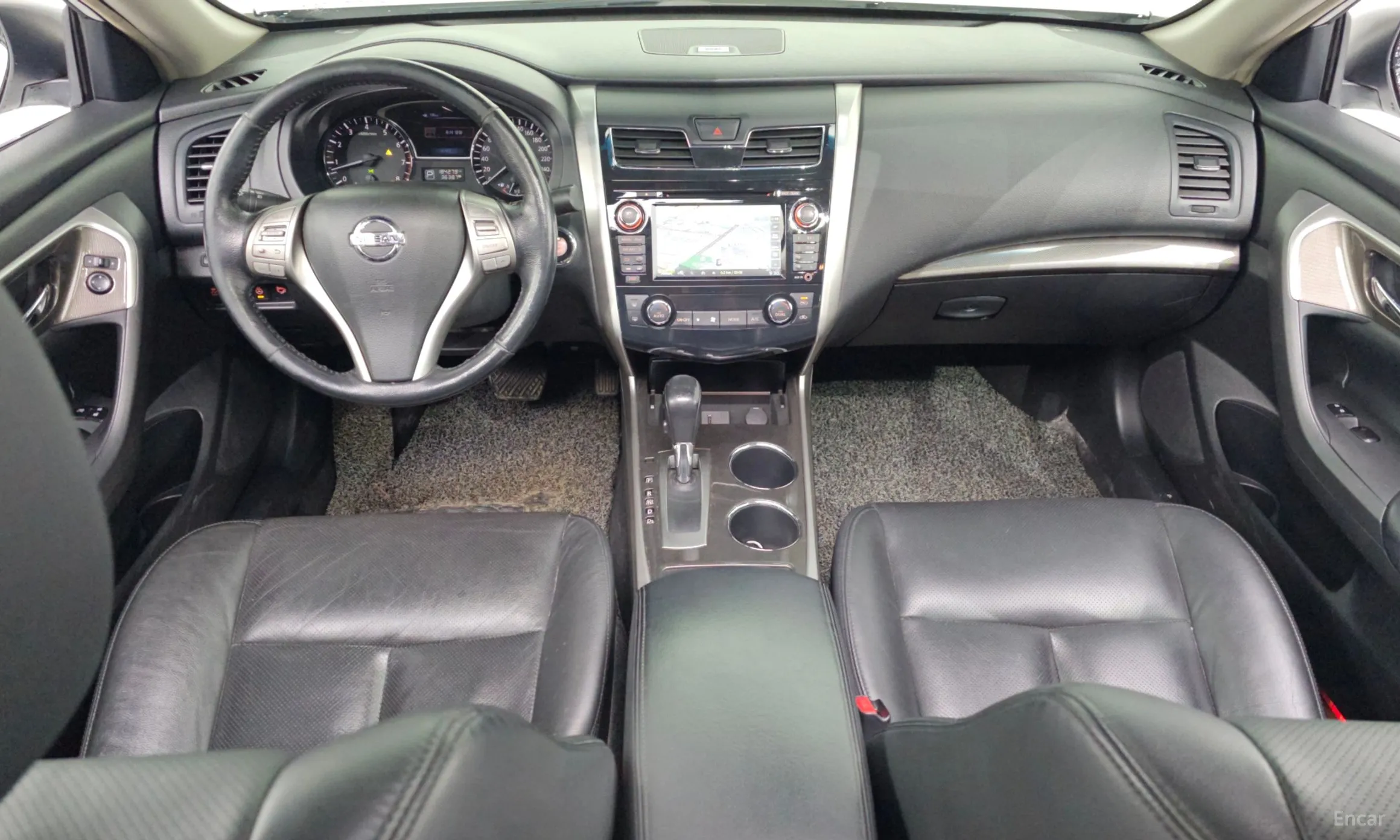 Nissan Altima превью 7