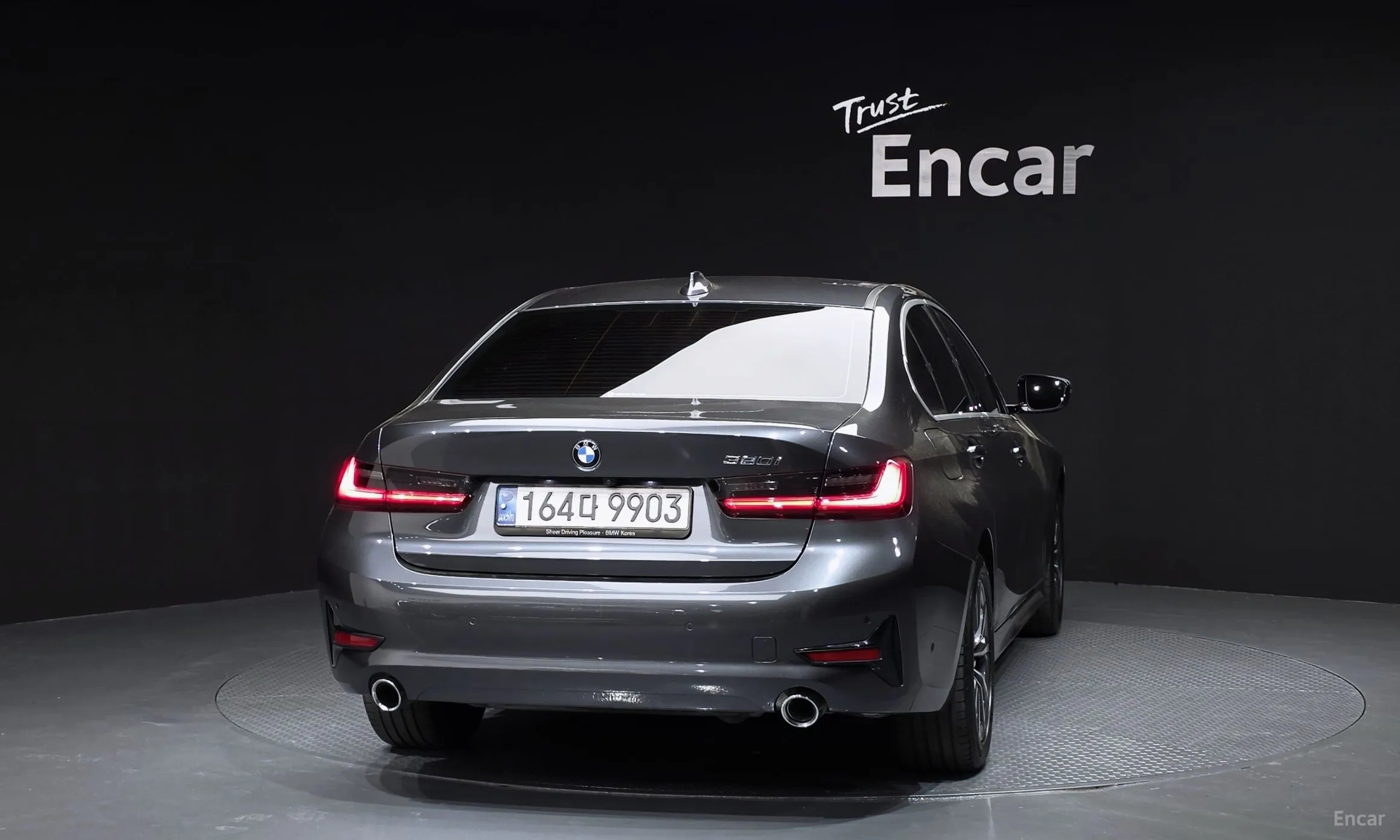 BMW 3 Series (G20) превью 4
