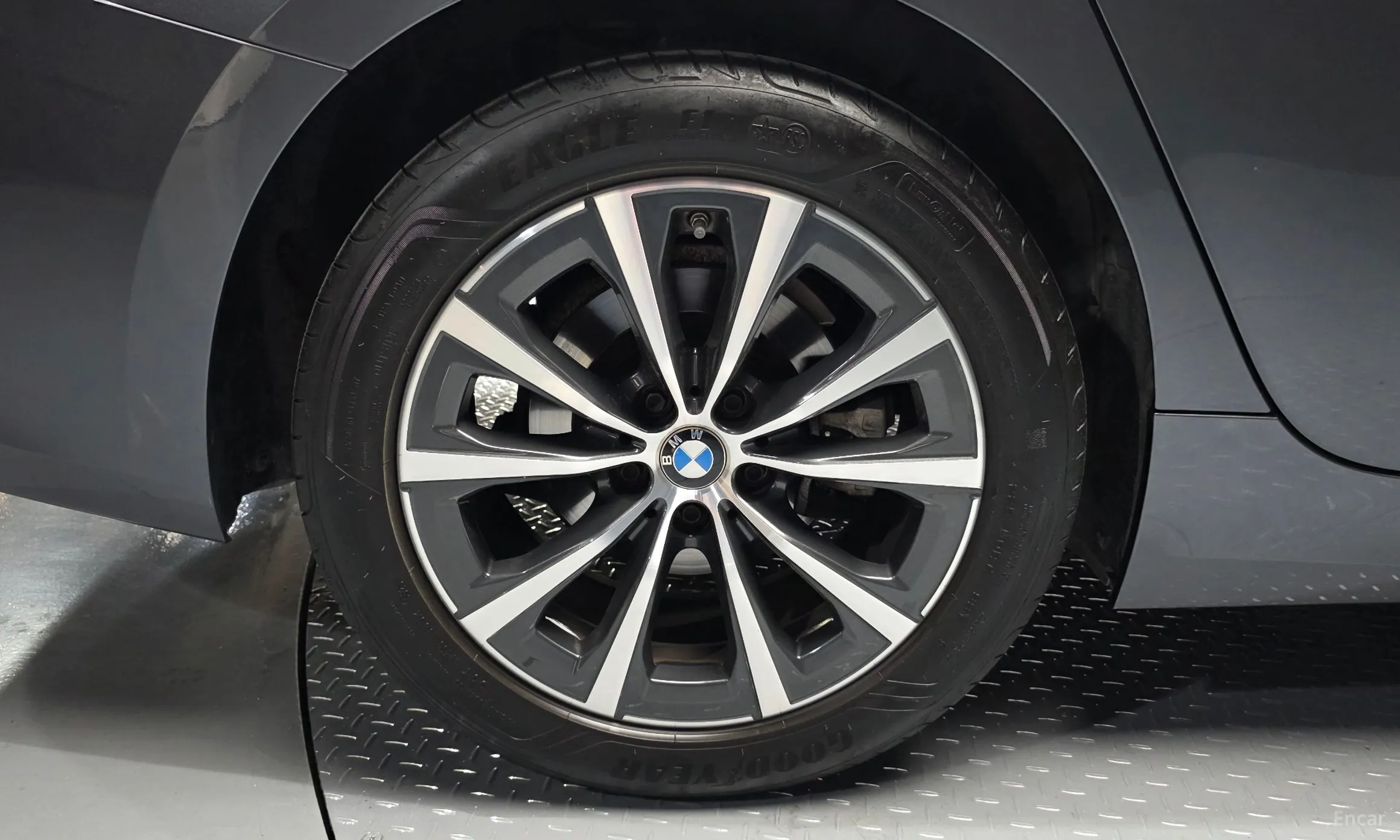 BMW 3 Series (G20) превью 5