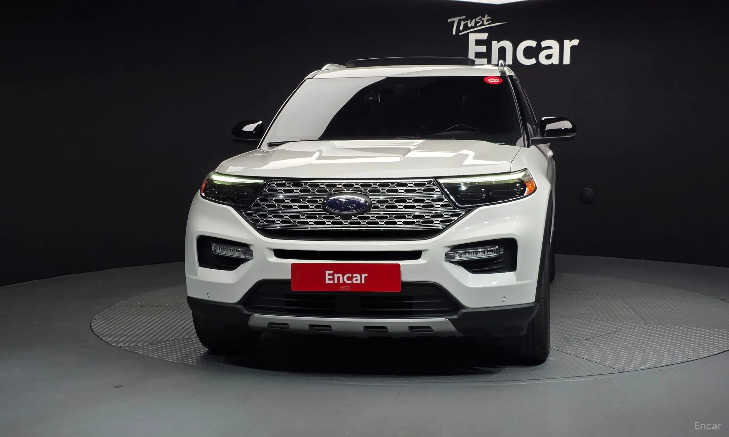 Ford Explorer 6th Generation превью 3