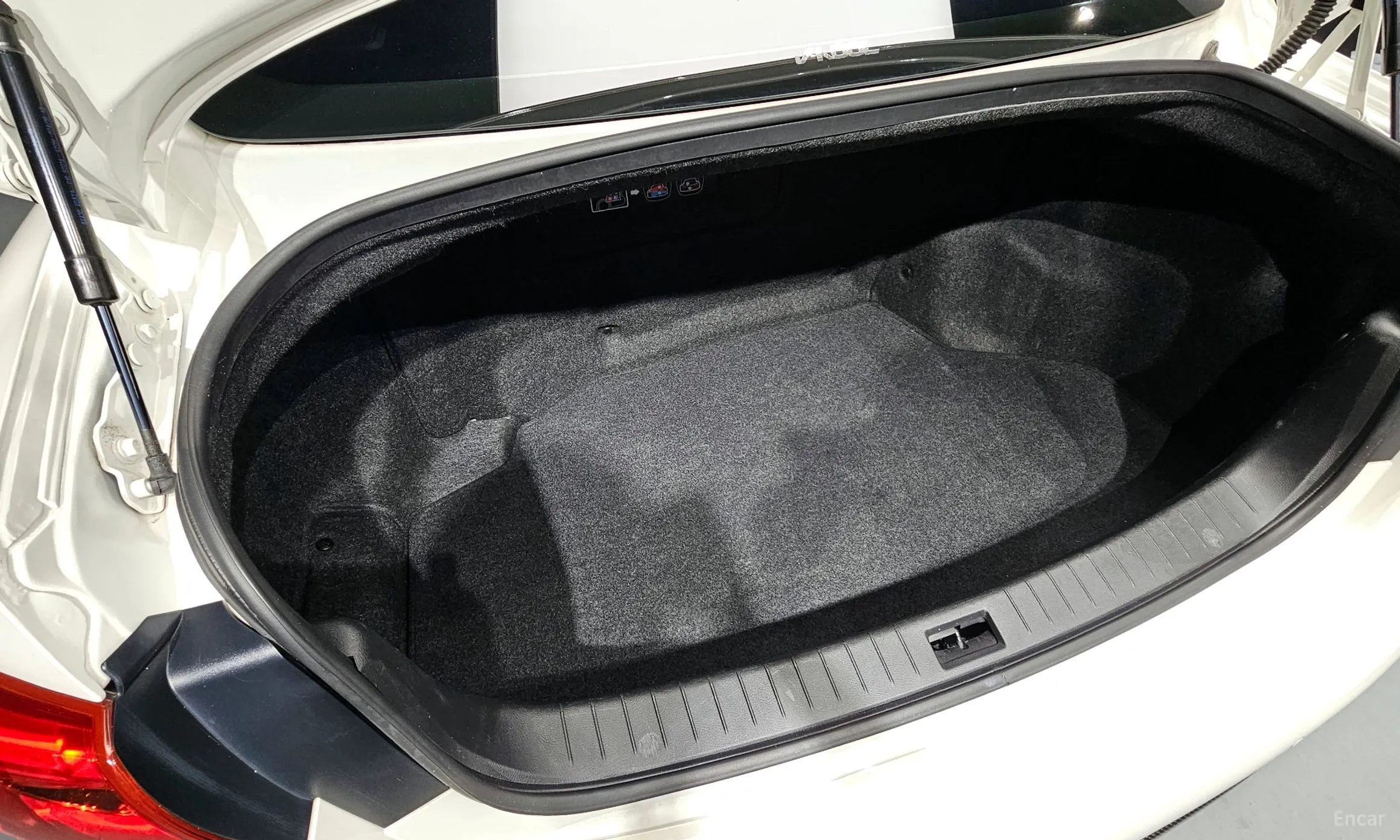 Infiniti Q50 превью 20