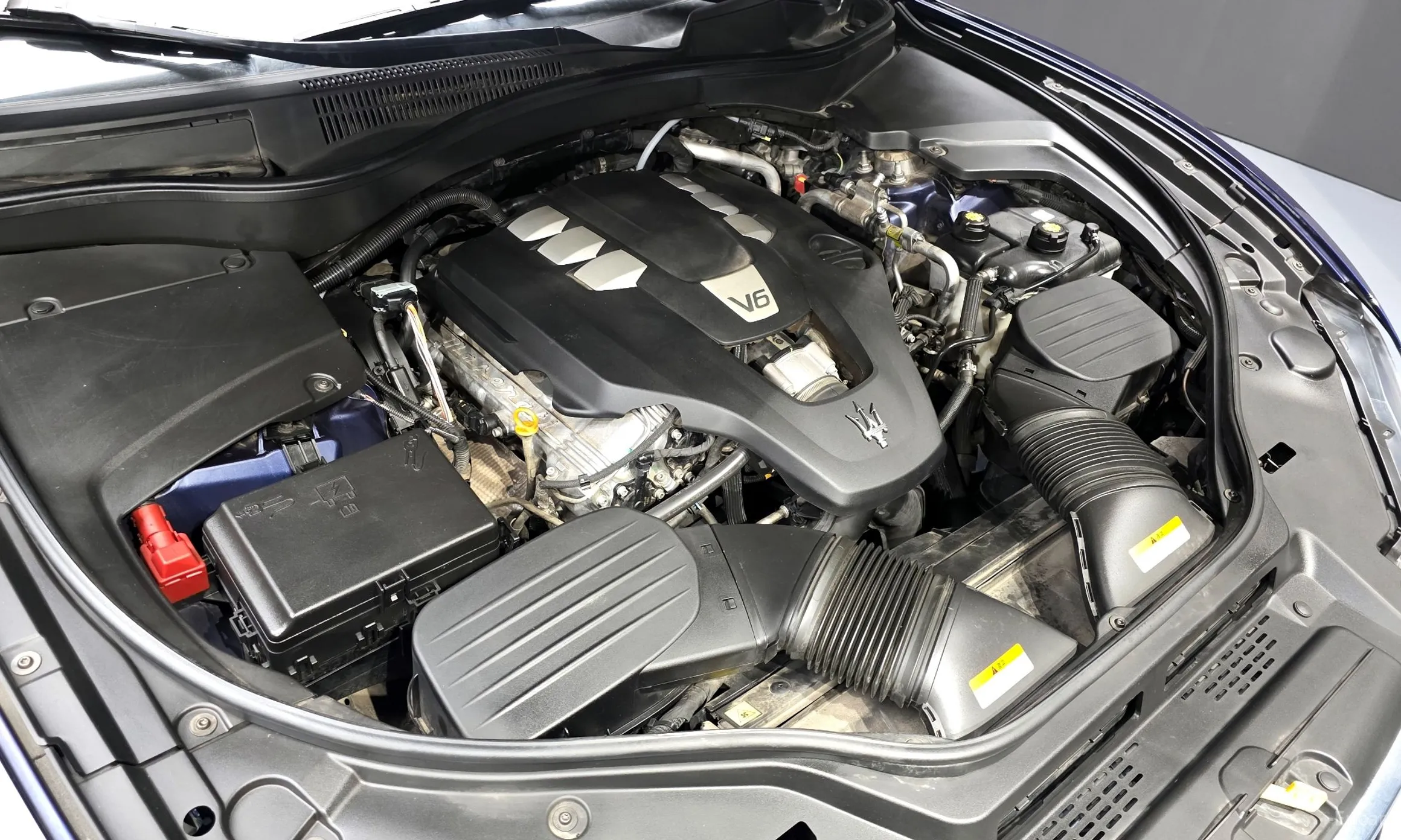 Maserati Levante превью 6