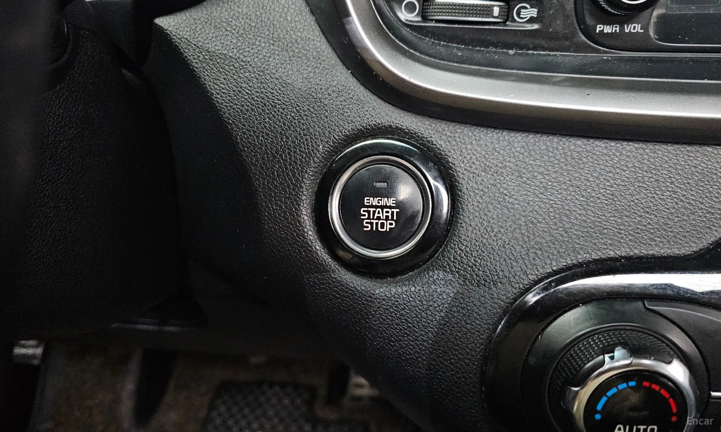 Kia Sorento превью 17