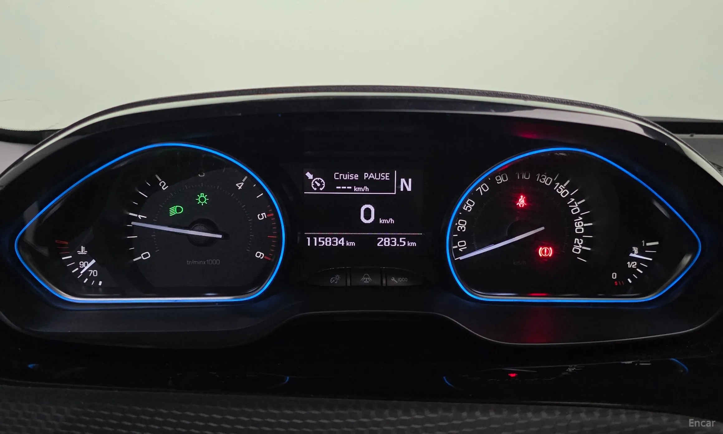 Peugeot 2008. превью 8