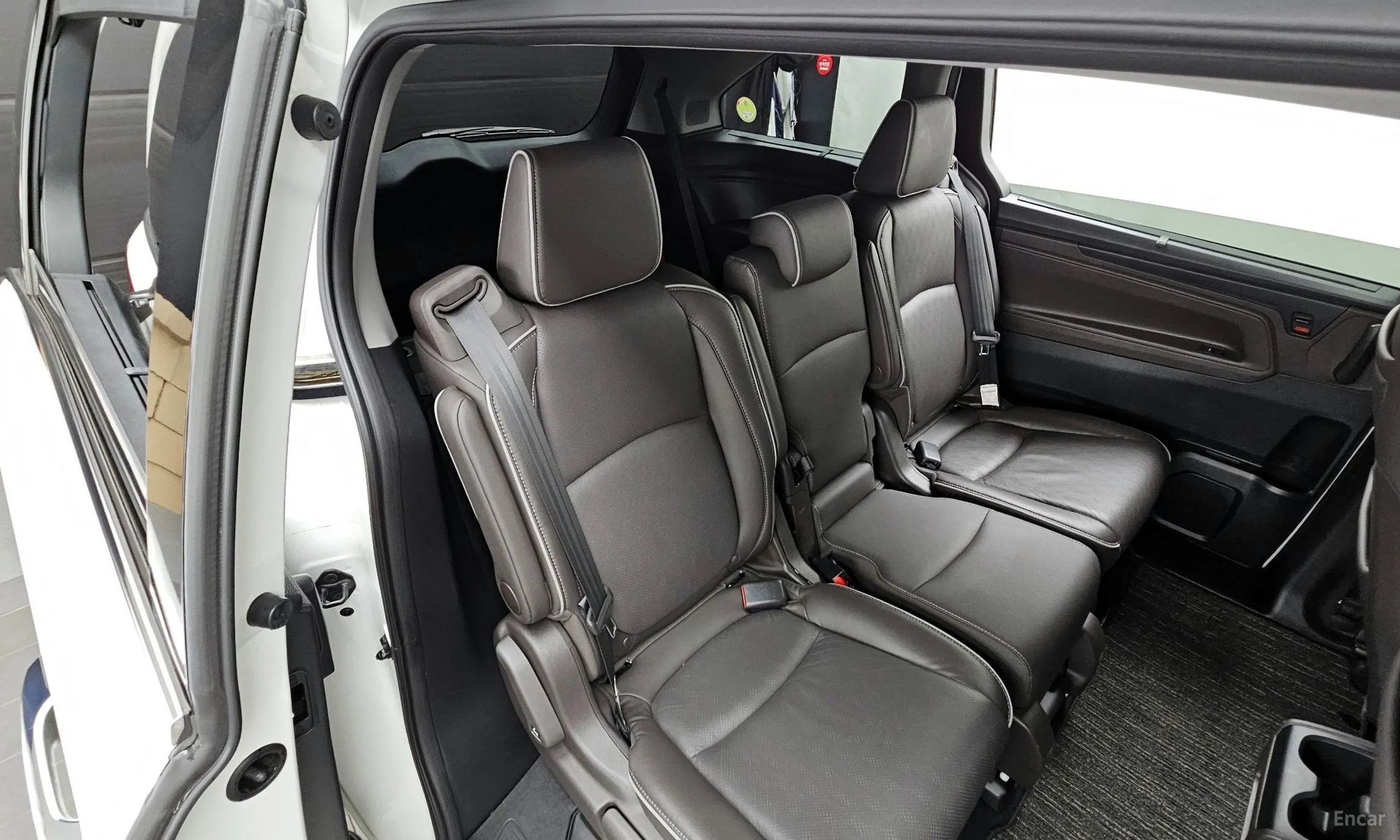Honda Odyssey превью 12