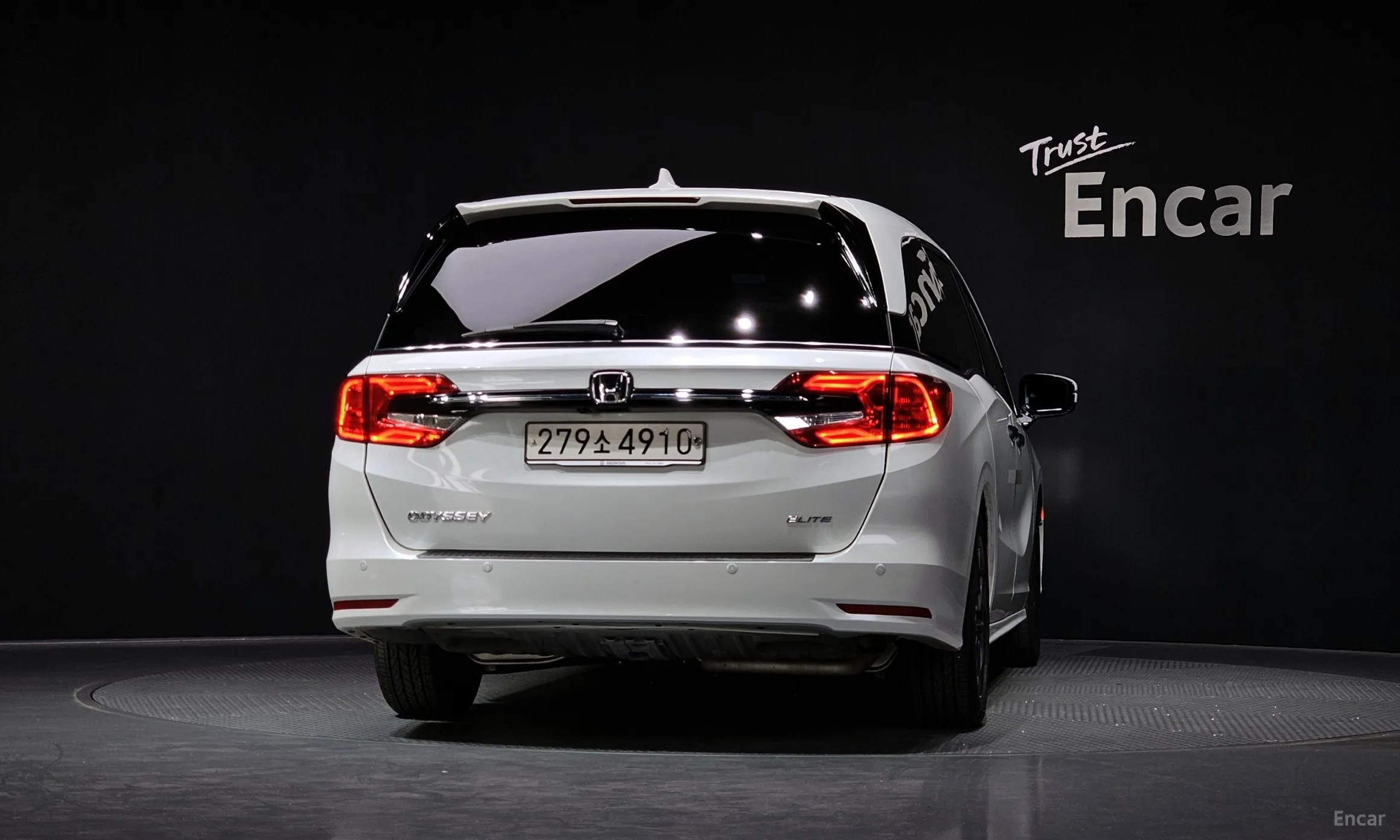 Honda Odyssey превью 4