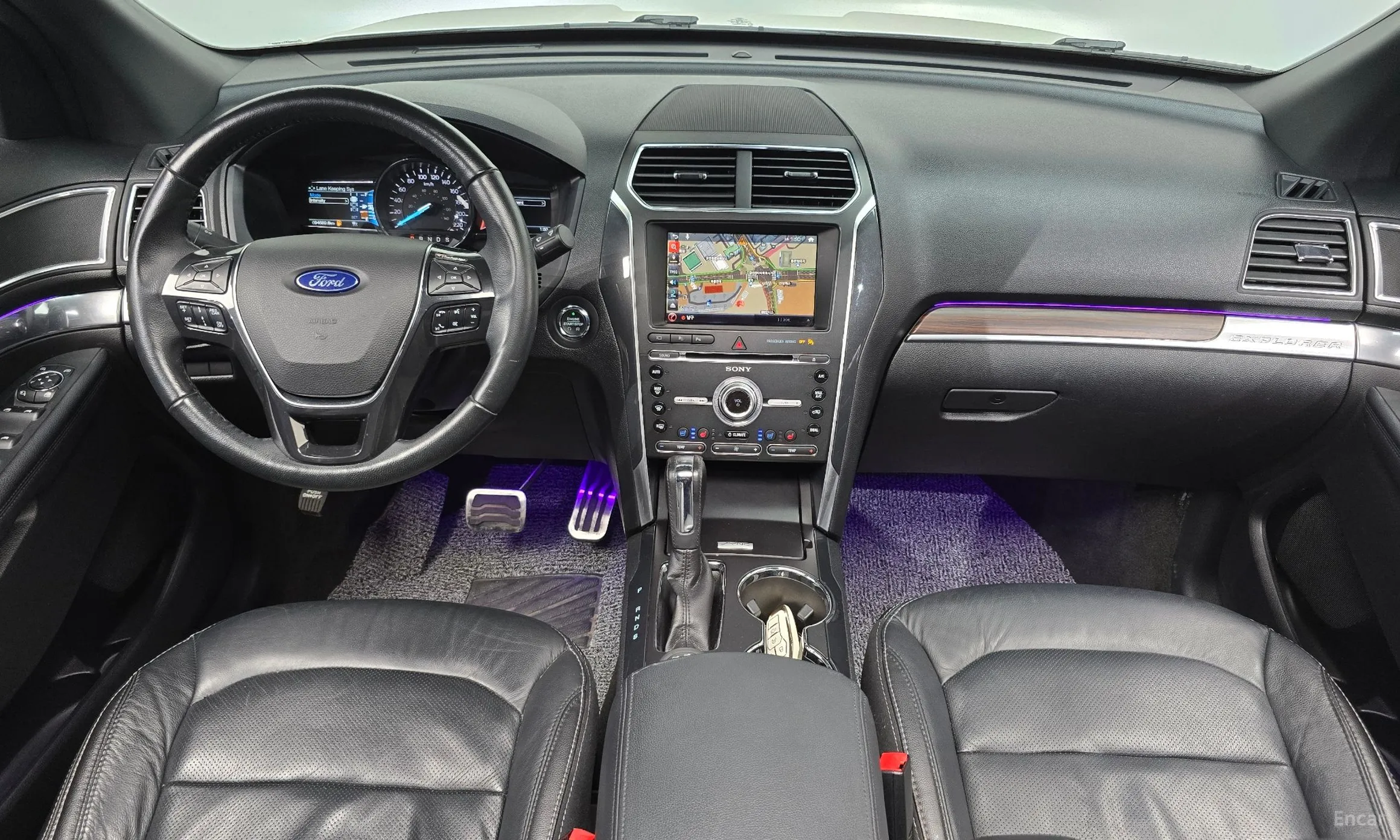 Ford Explorer превью 7
