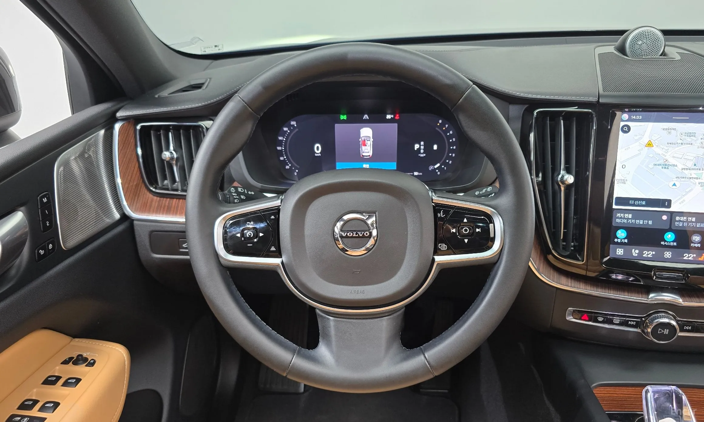 Volvo XC60 Gen 2 превью 13