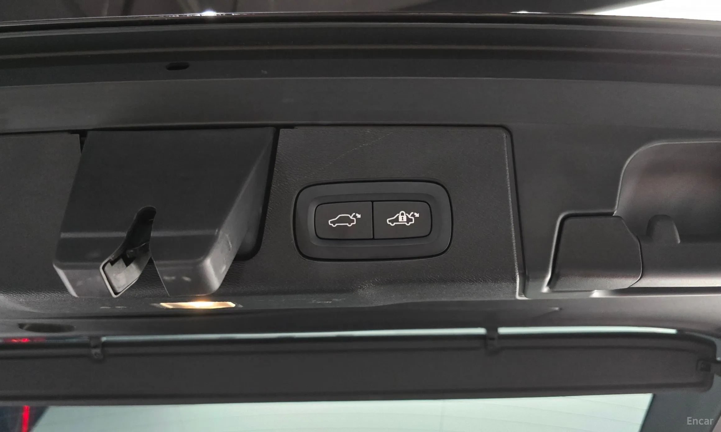 Volvo XC60 Gen 2 превью 20