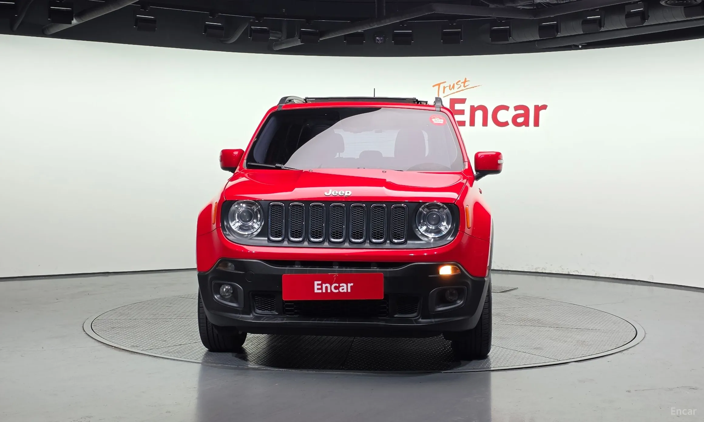 Jeep Renegade превью 3