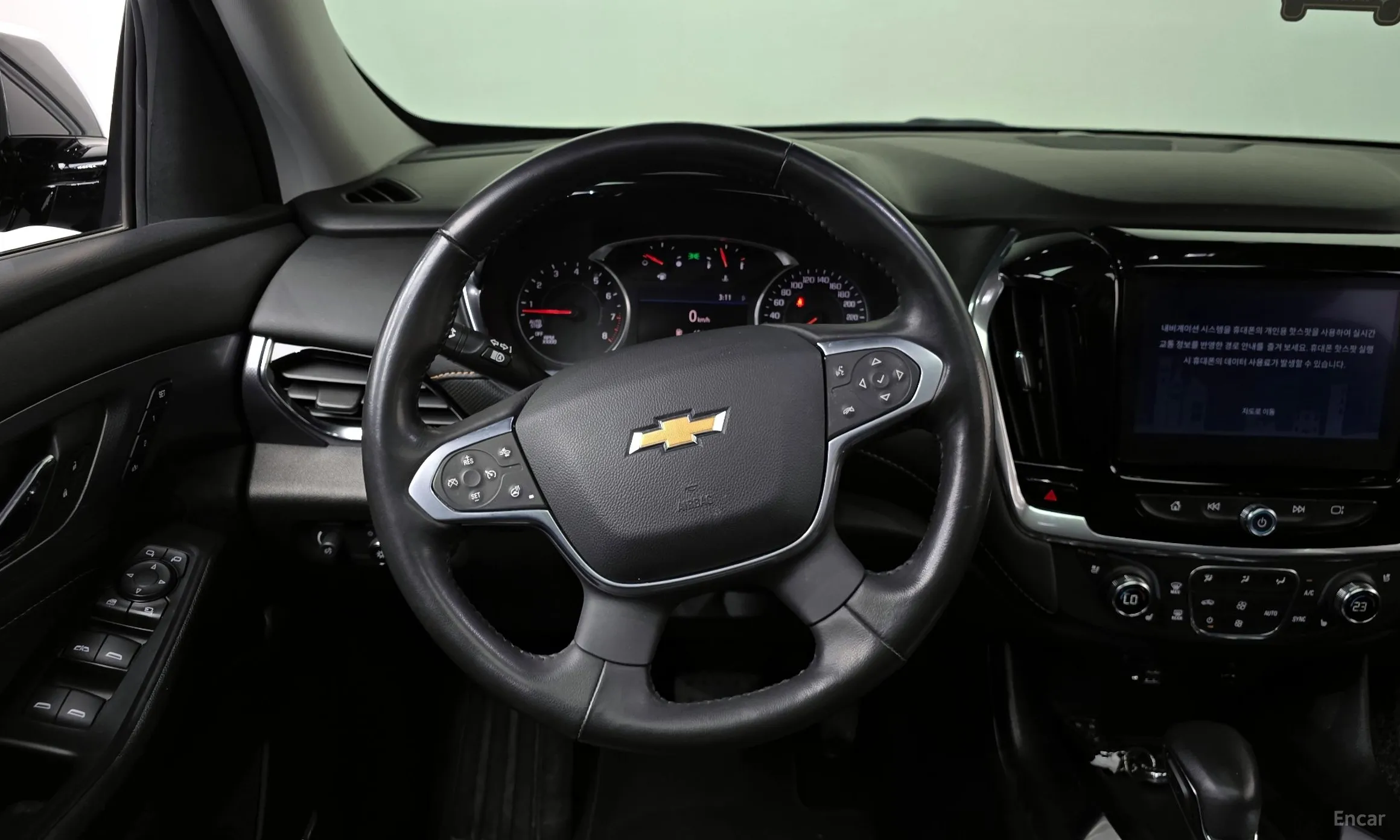 Chevrolet (GM Daewoo) Traverse превью 12