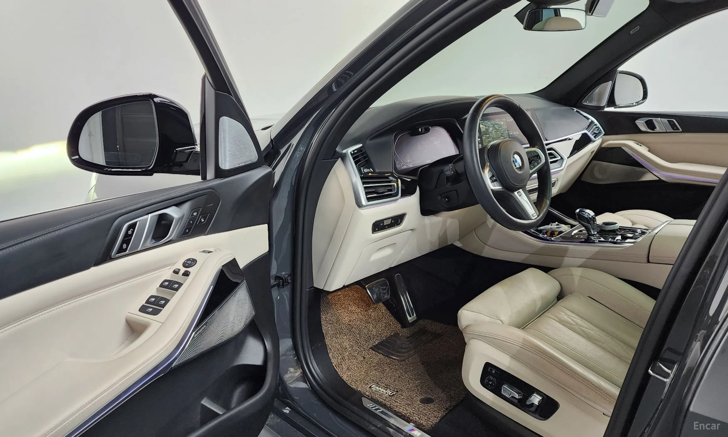 BMW X5 (G05) превью 10
