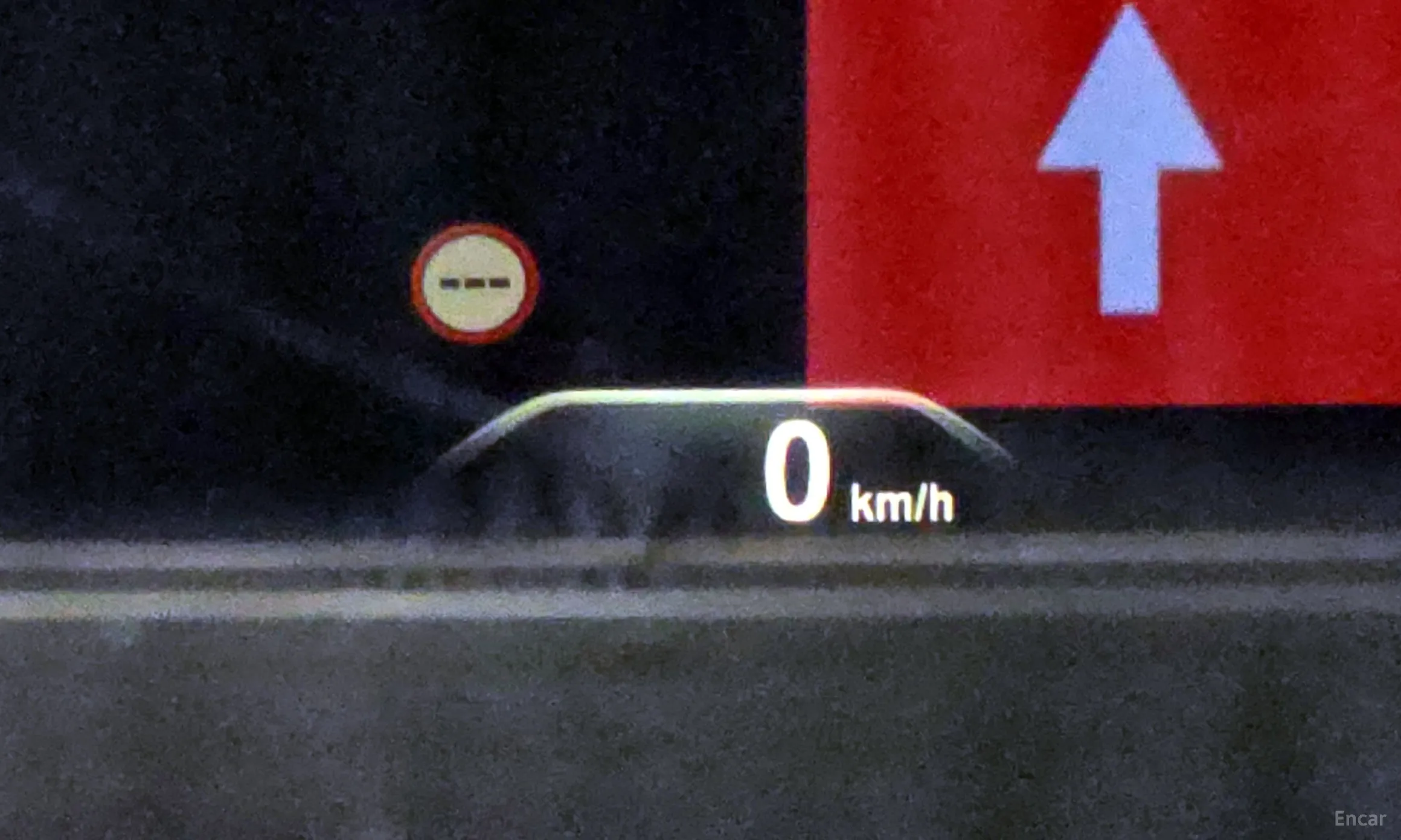 BMW 7 Series (G11) превью 17