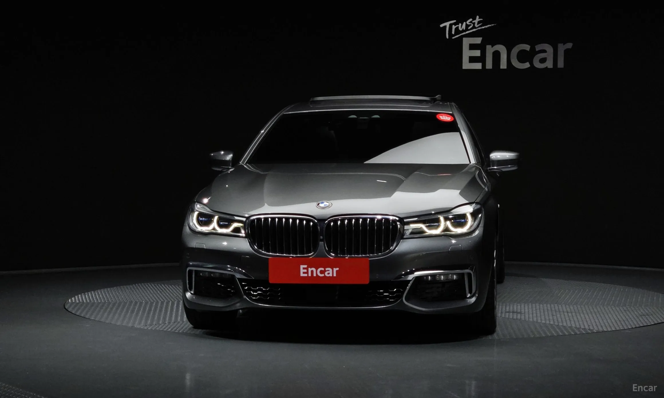 BMW 7 Series (G11) превью 3