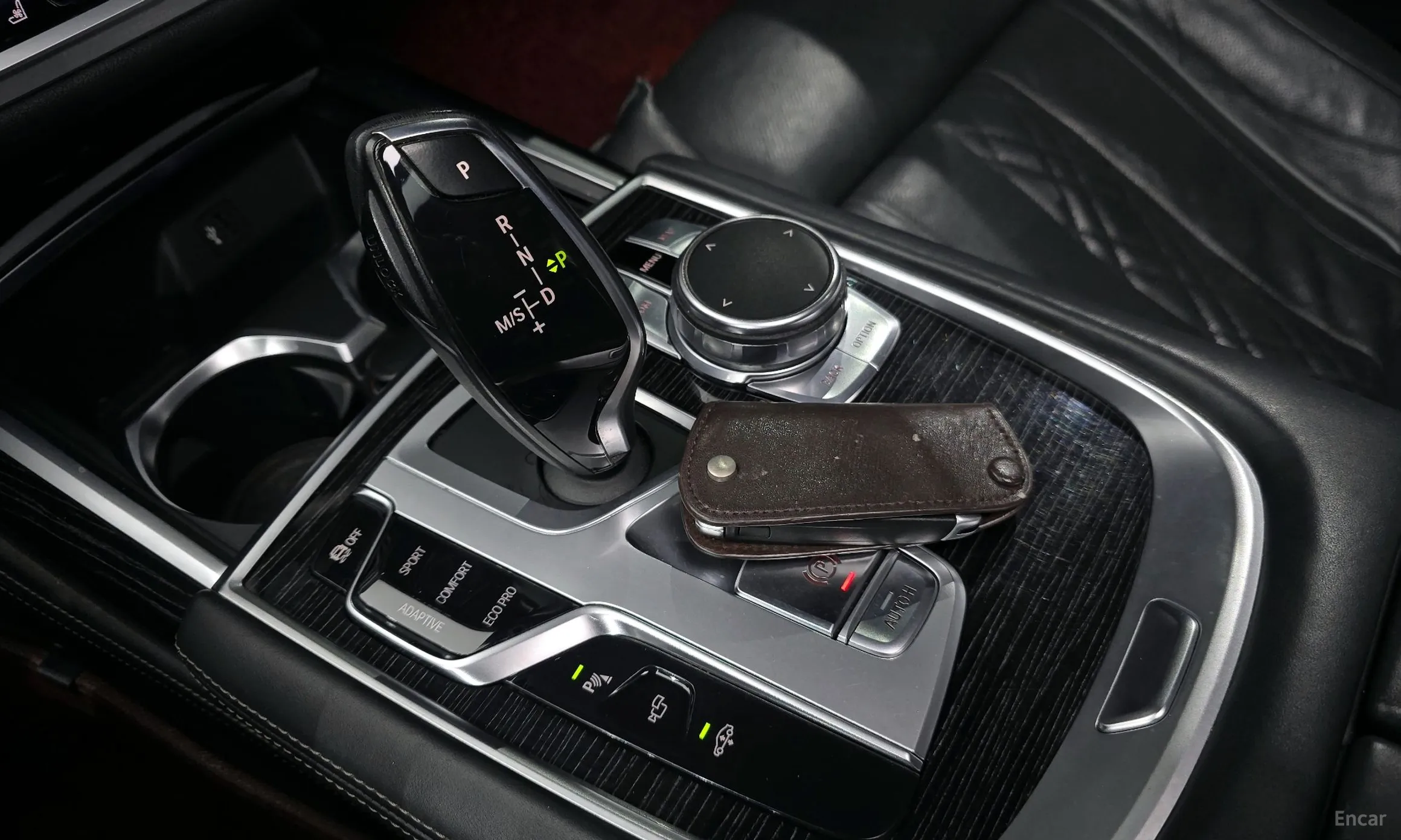 BMW 7 Series (G11) превью 9