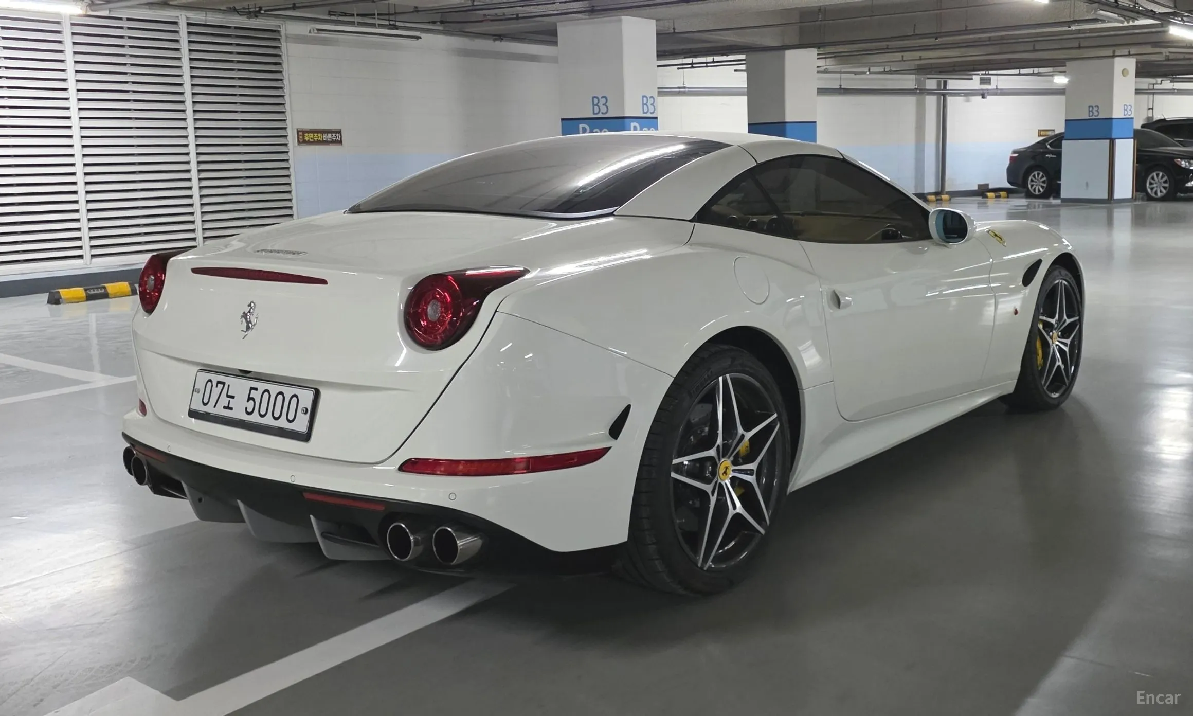 Ferrari California превью 9