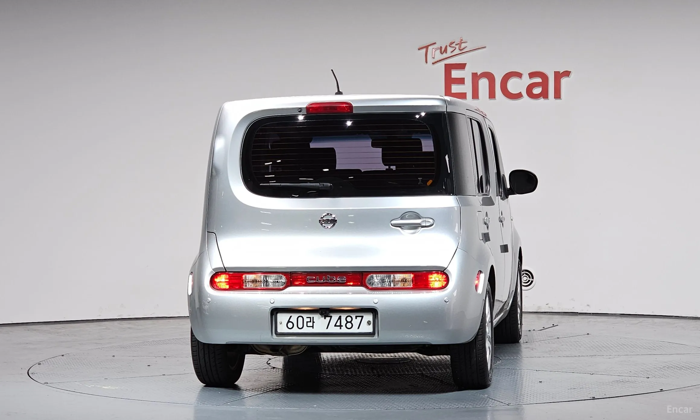 Nissan Cube превью 4