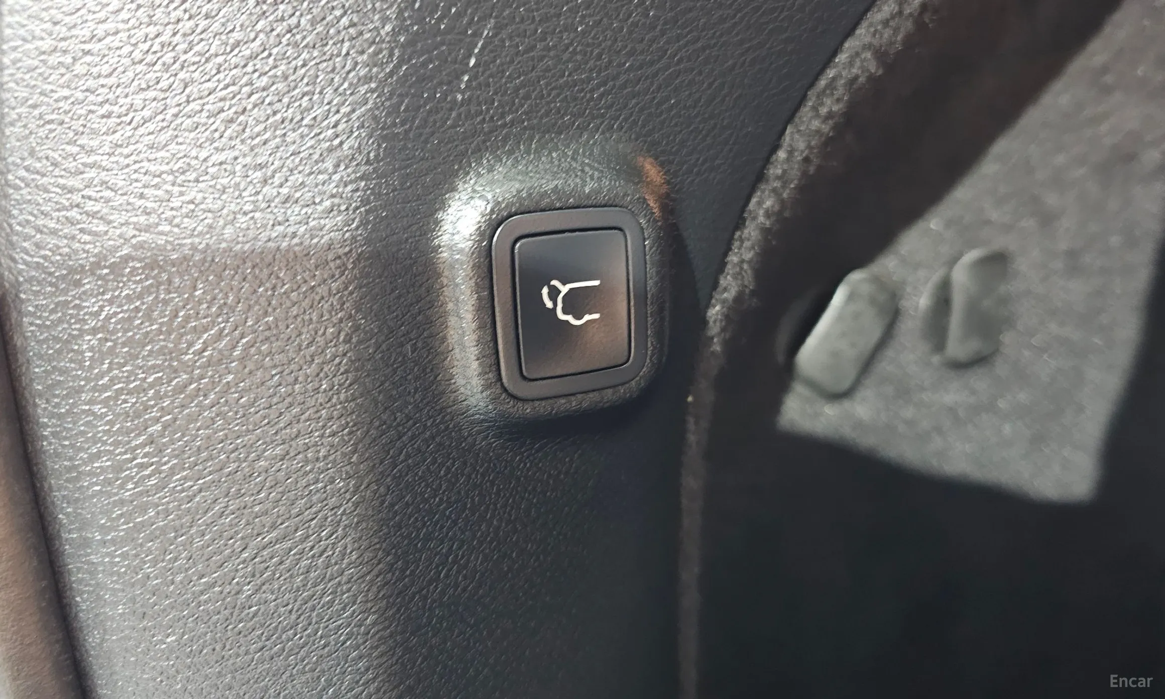 Jeep Cherokee (KL) превью 17