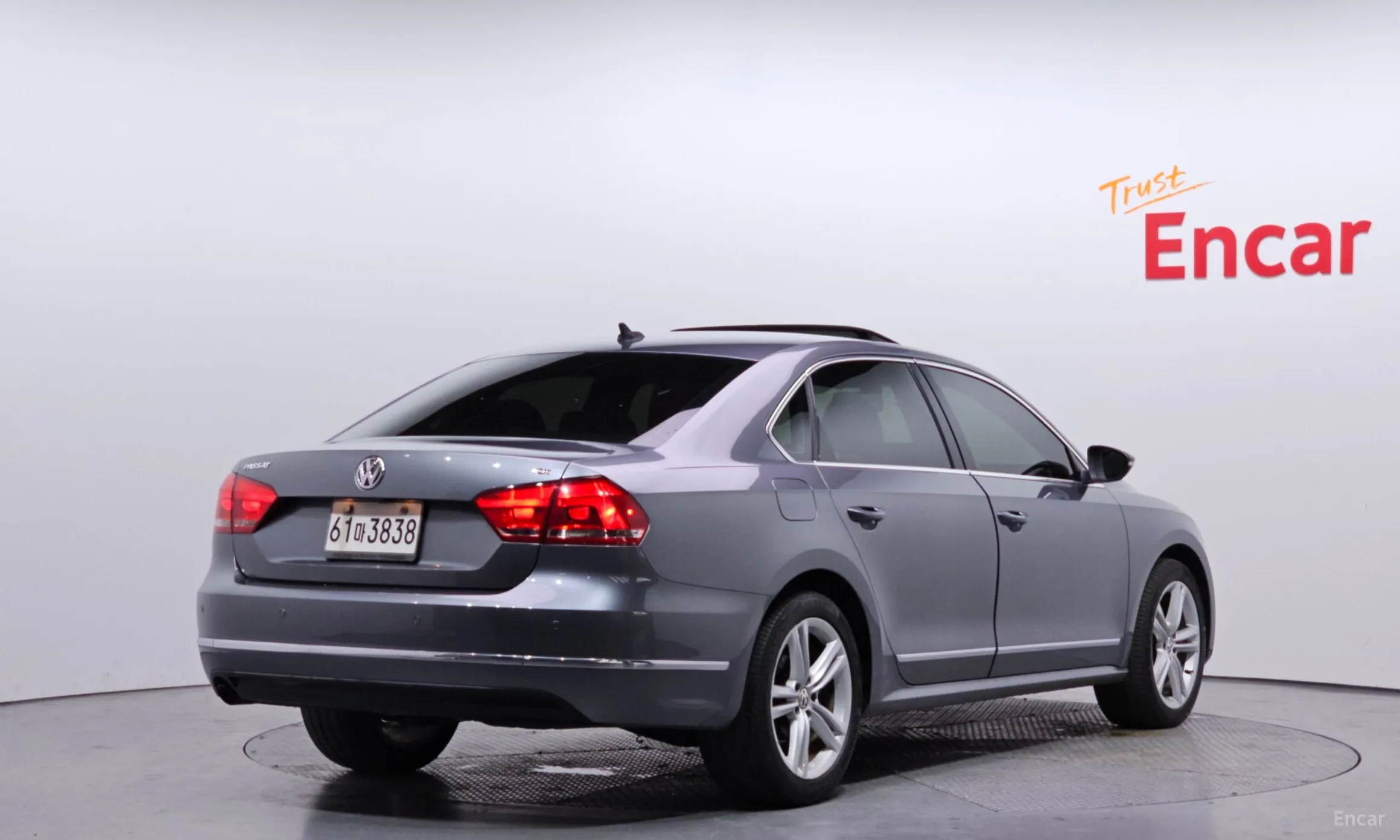 Volkswagen The New Passat превью 2