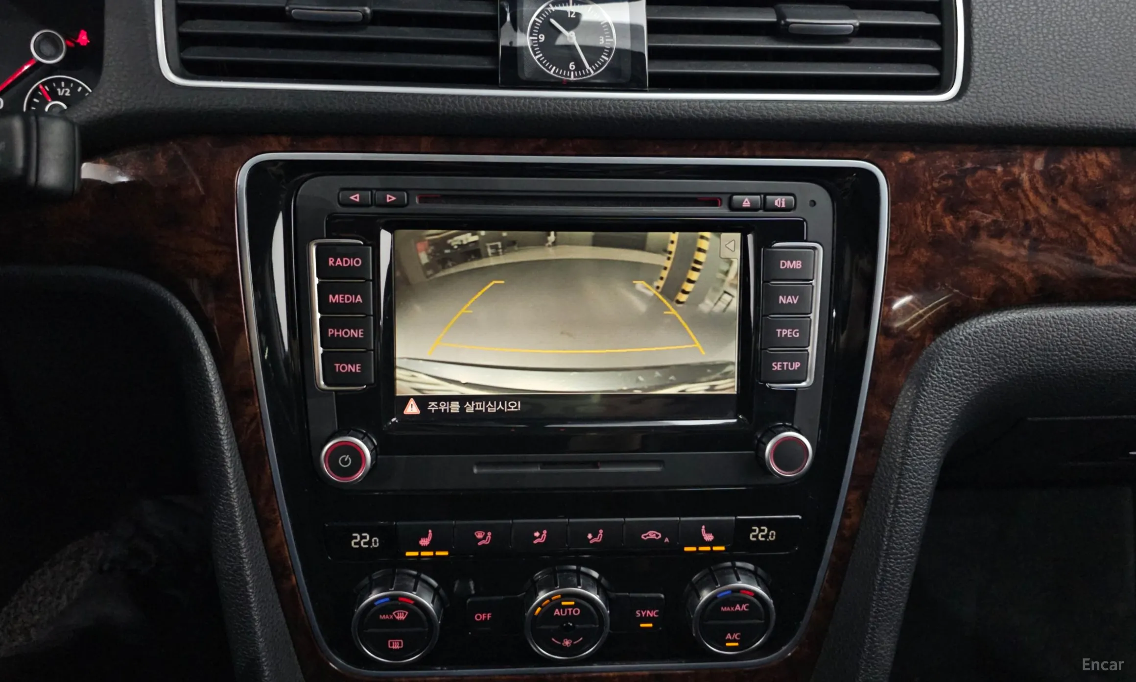 Volkswagen The New Passat превью 16