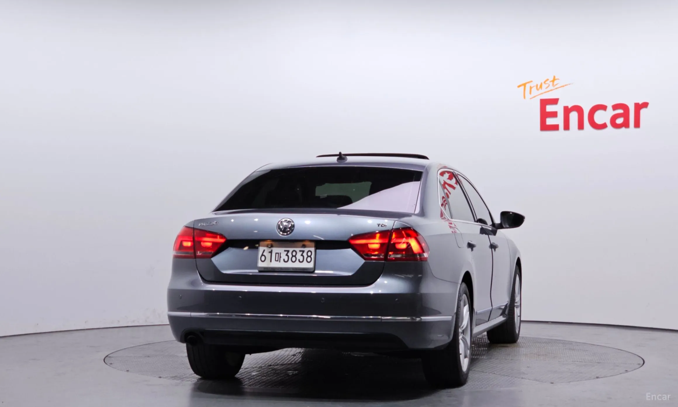 Volkswagen The New Passat превью 4