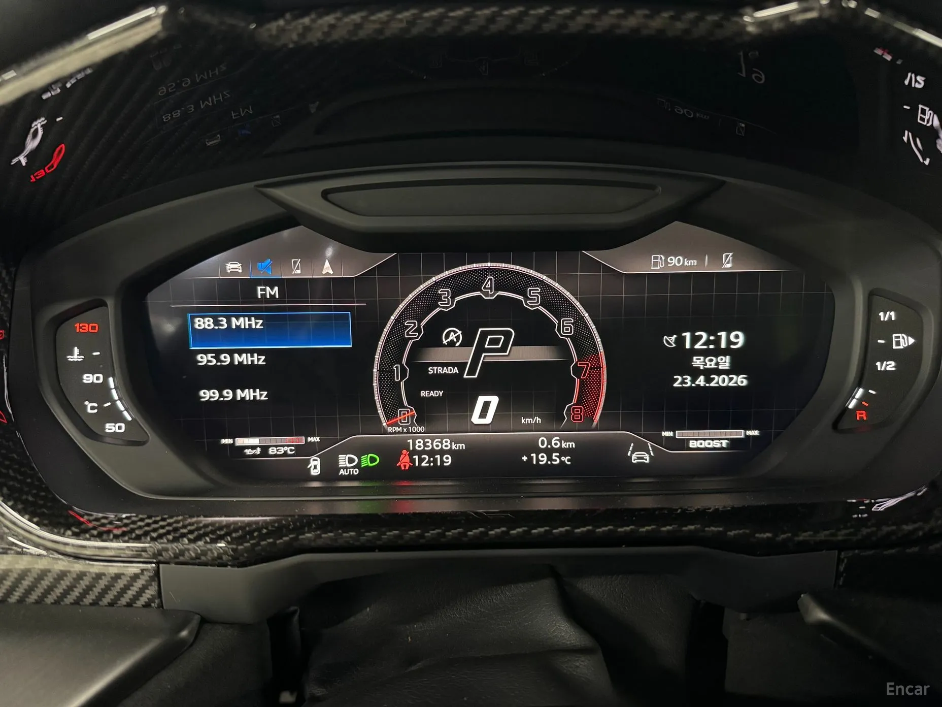 Lamborghini Urus превью 17