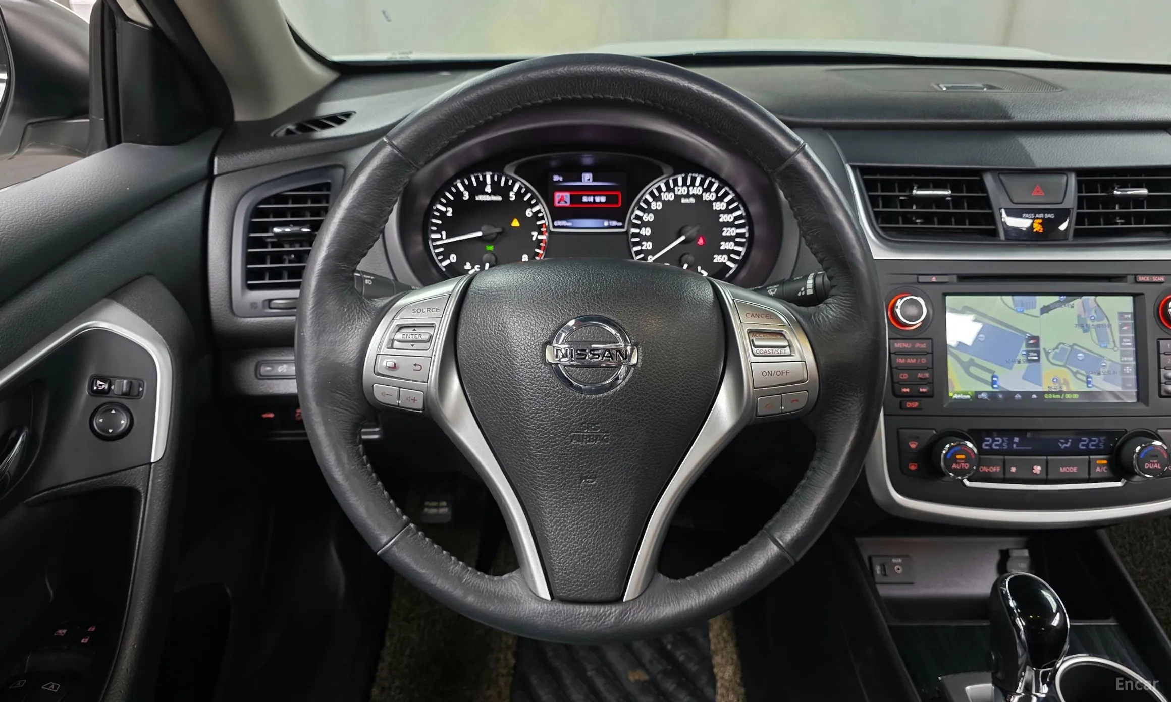 Nissan Altima превью 13