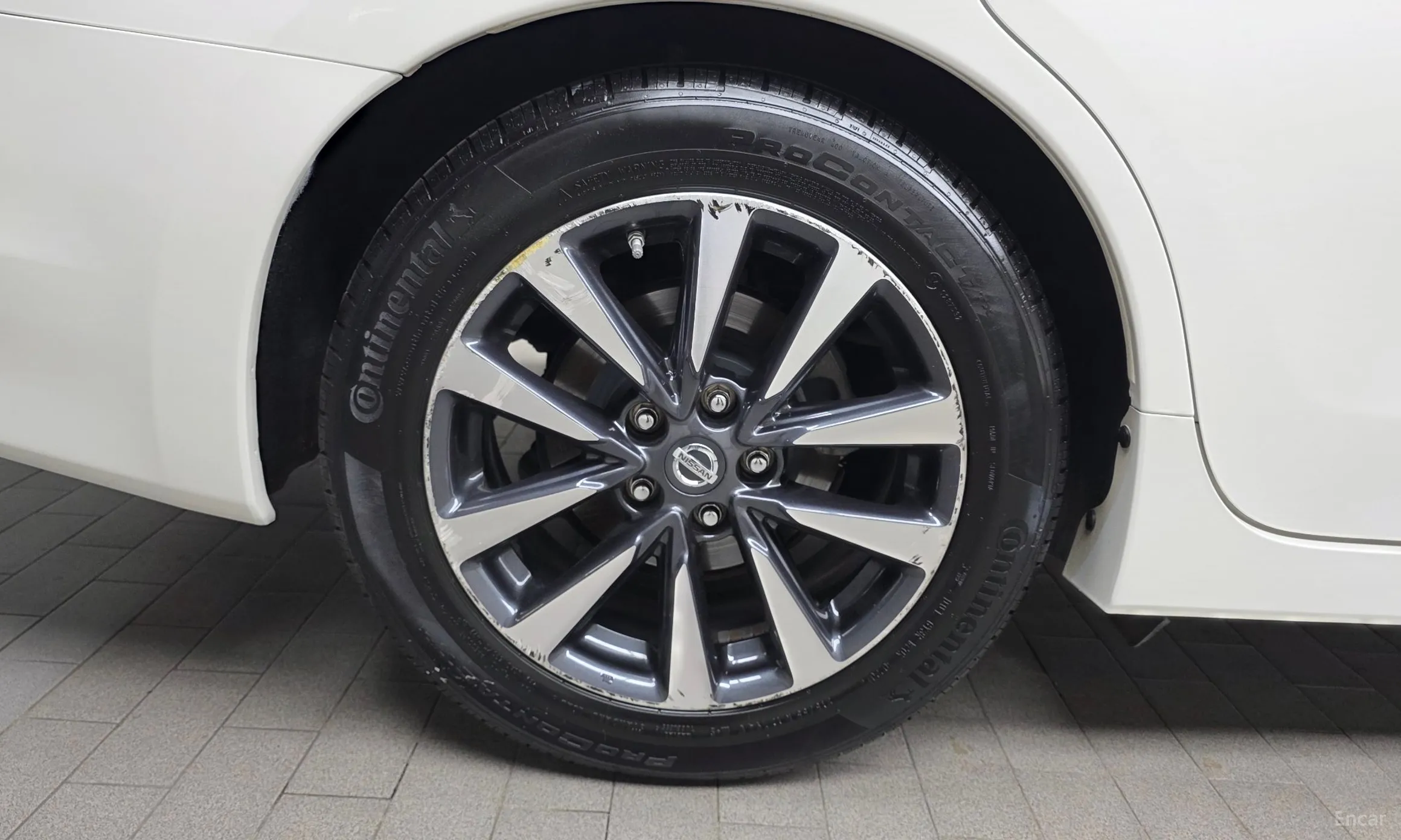 Nissan Altima превью 5