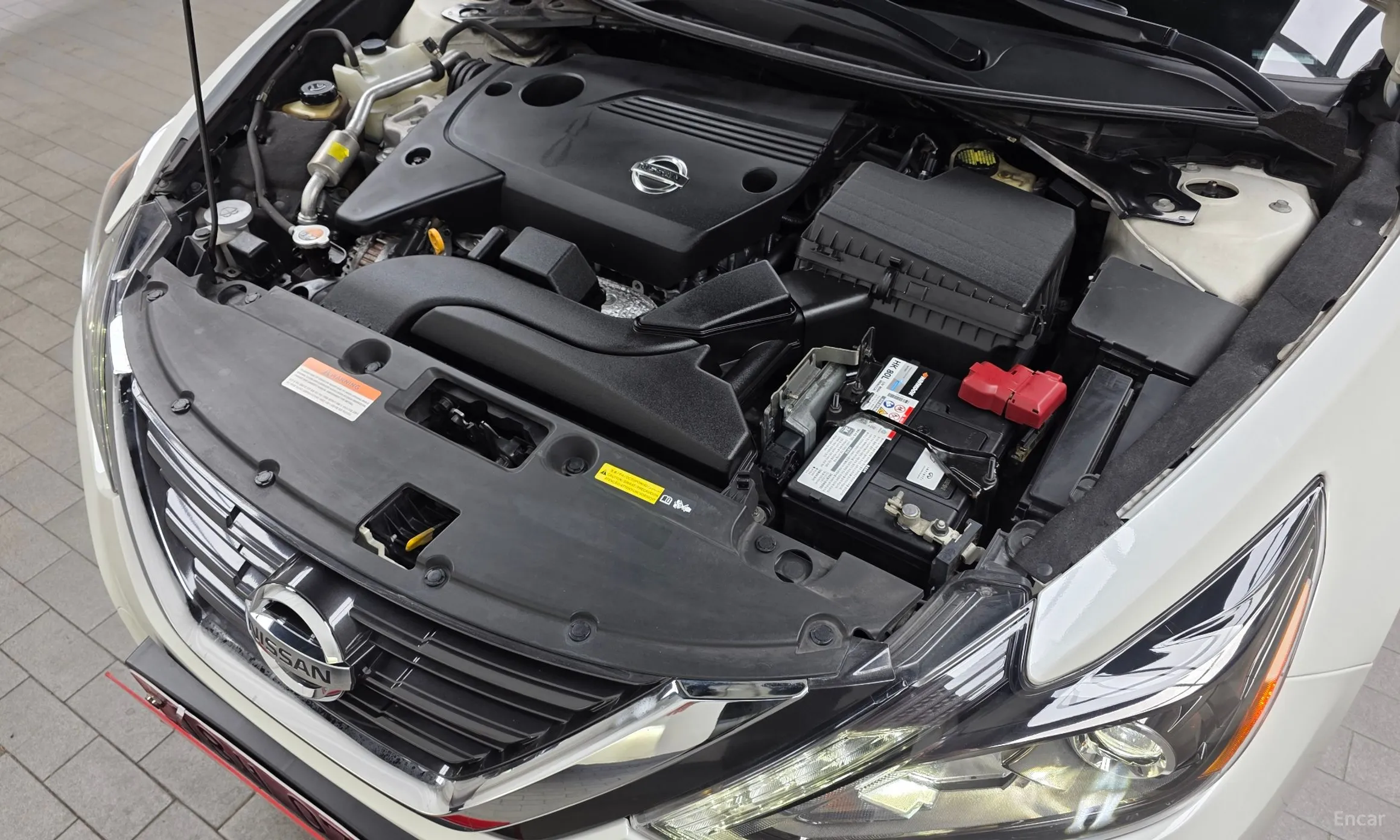 Nissan Altima превью 6