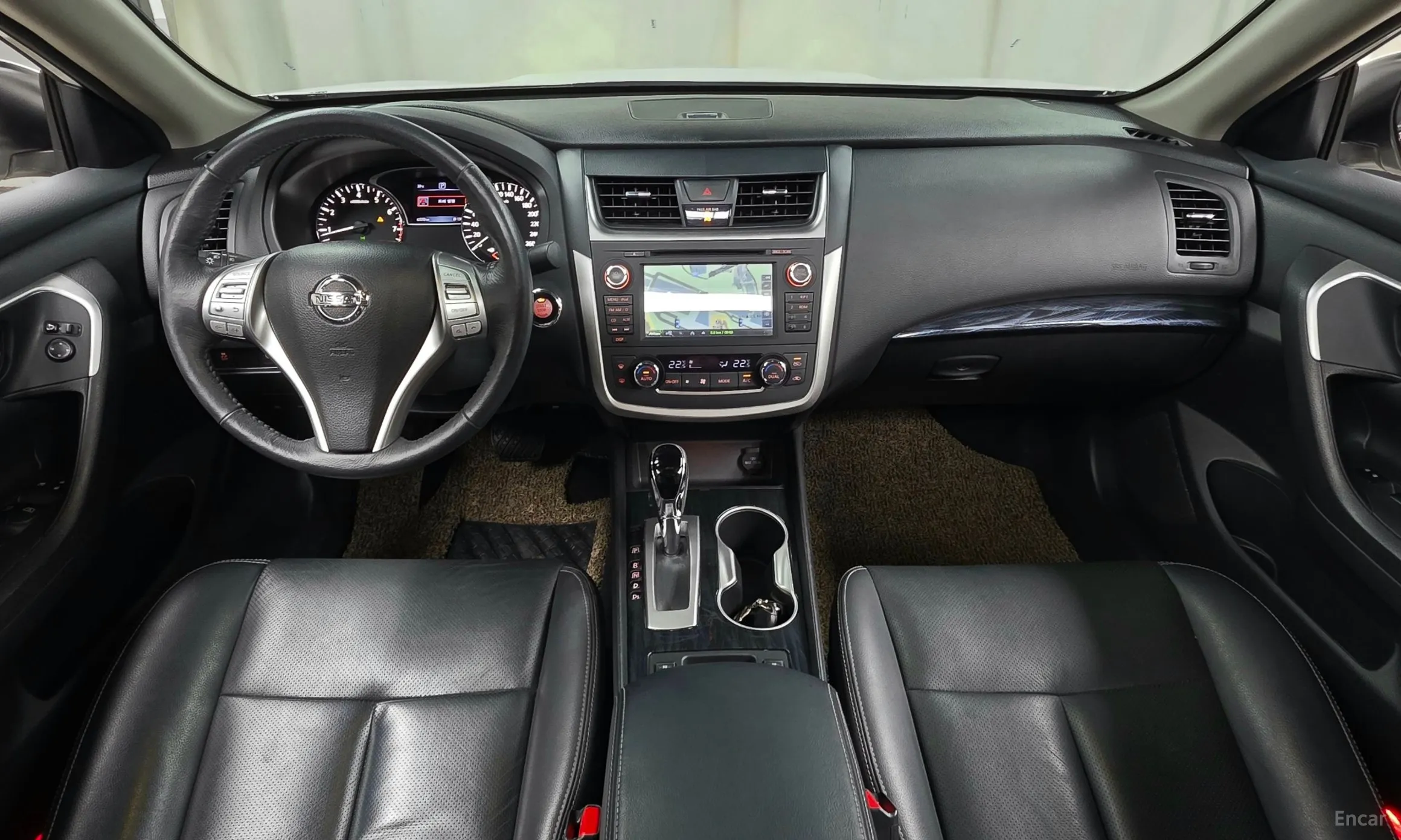 Nissan Altima превью 7