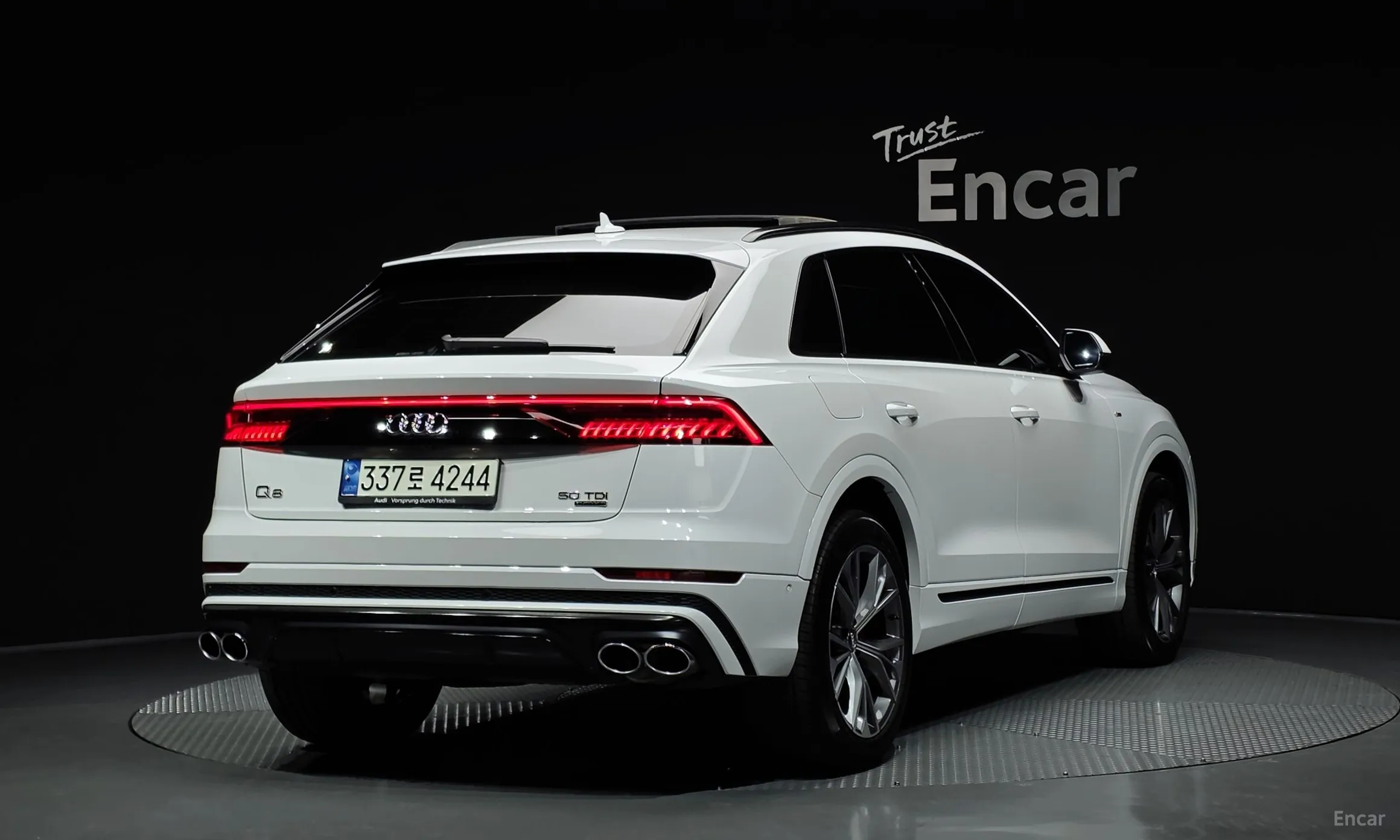 Audi Q8 (4M)