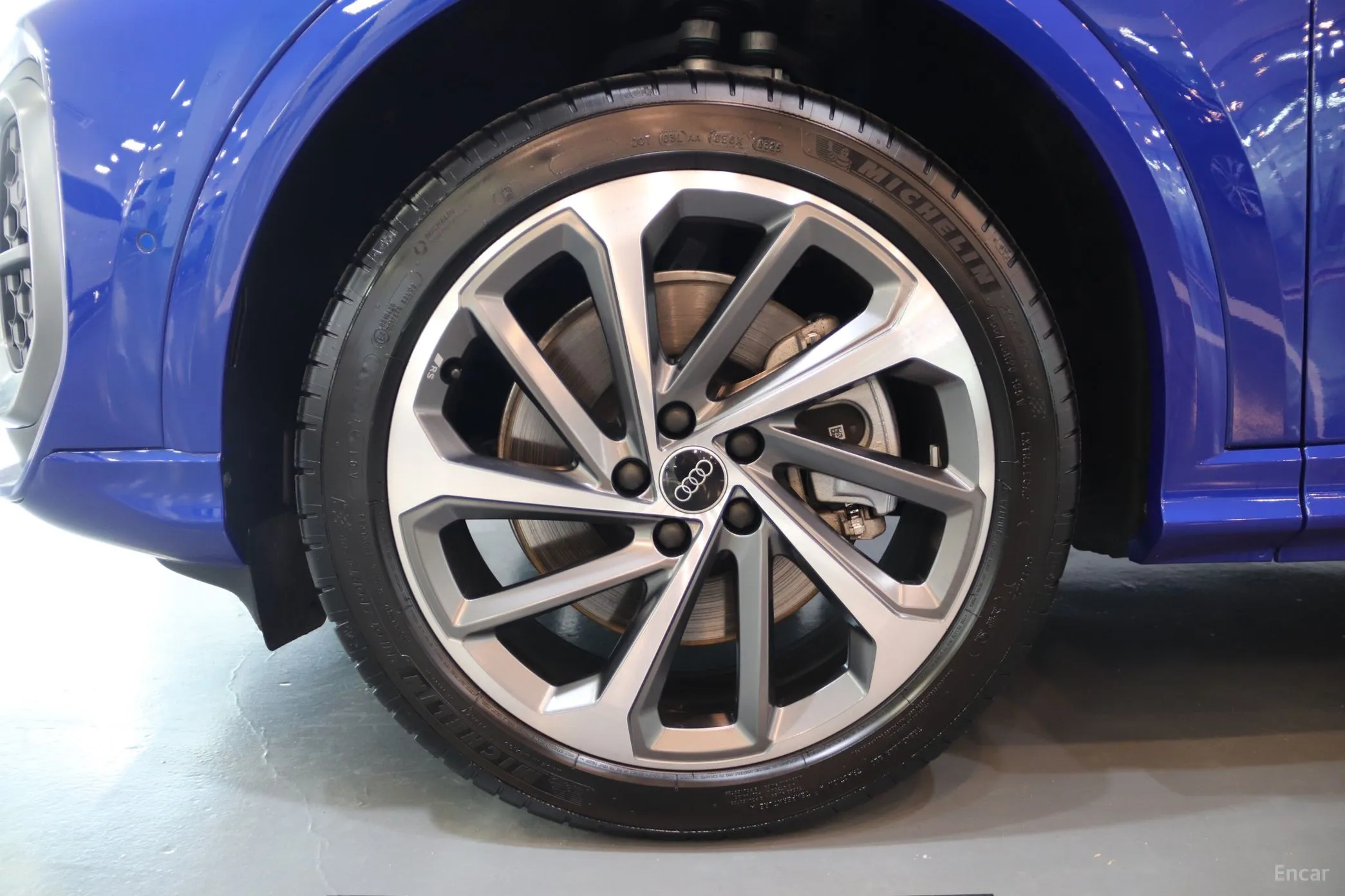 Audi Q5 (80a) превью 5