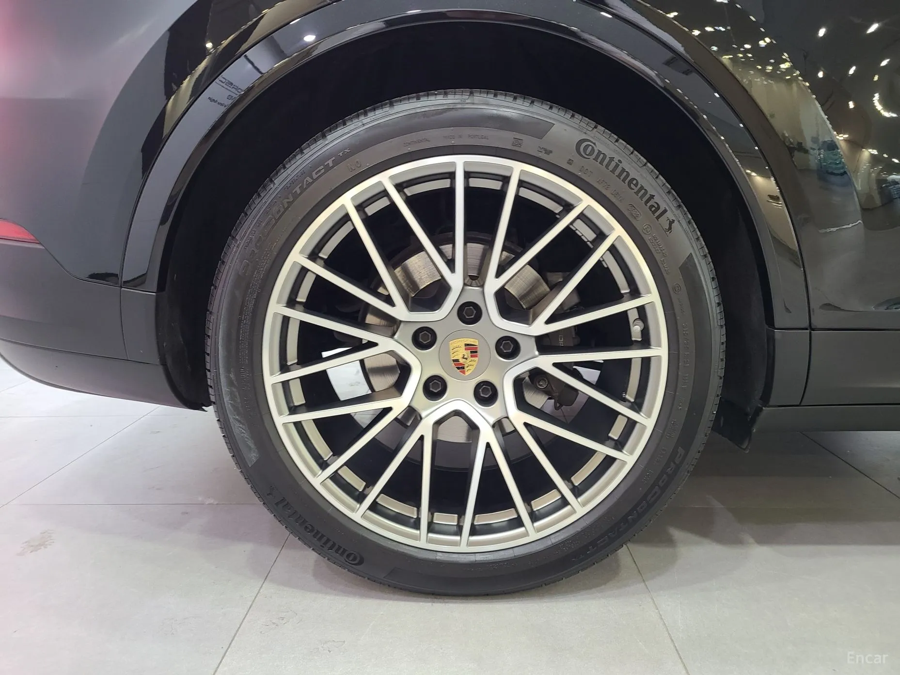 Porsche Cayenne (PO536) превью 7