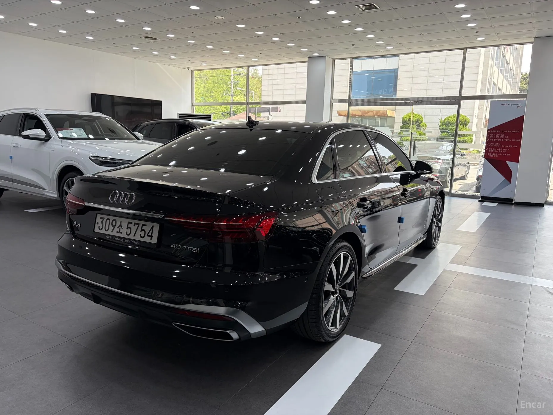 Audi A4 (B9) превью 2