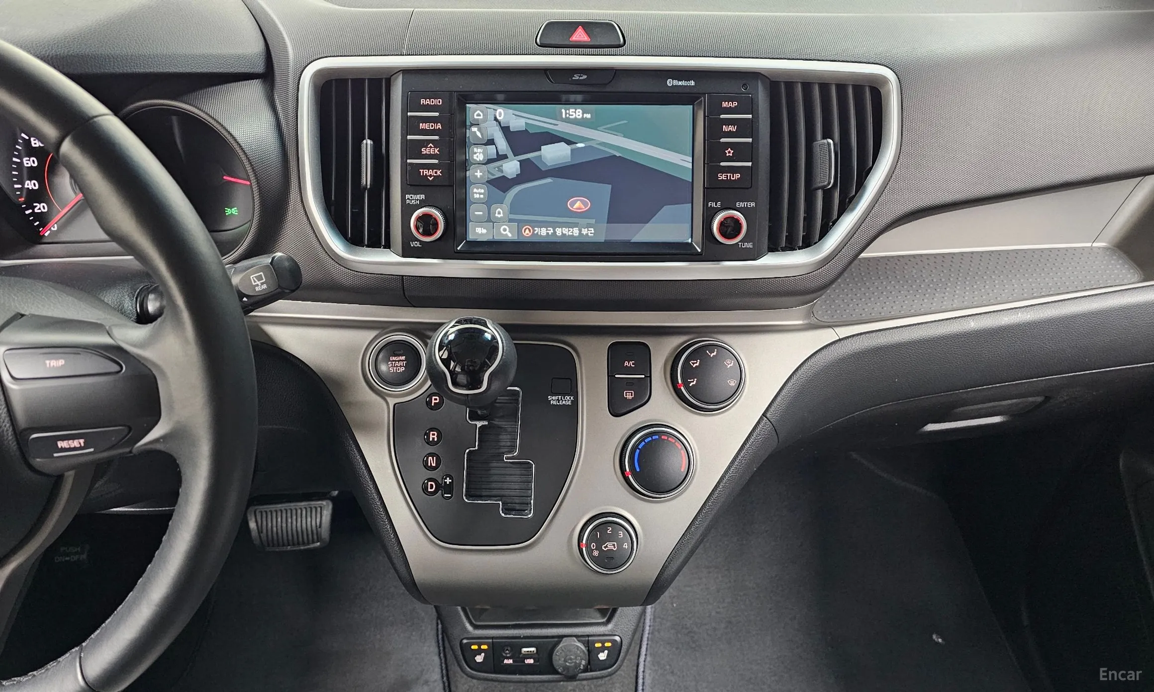 Kia Ray превью 15