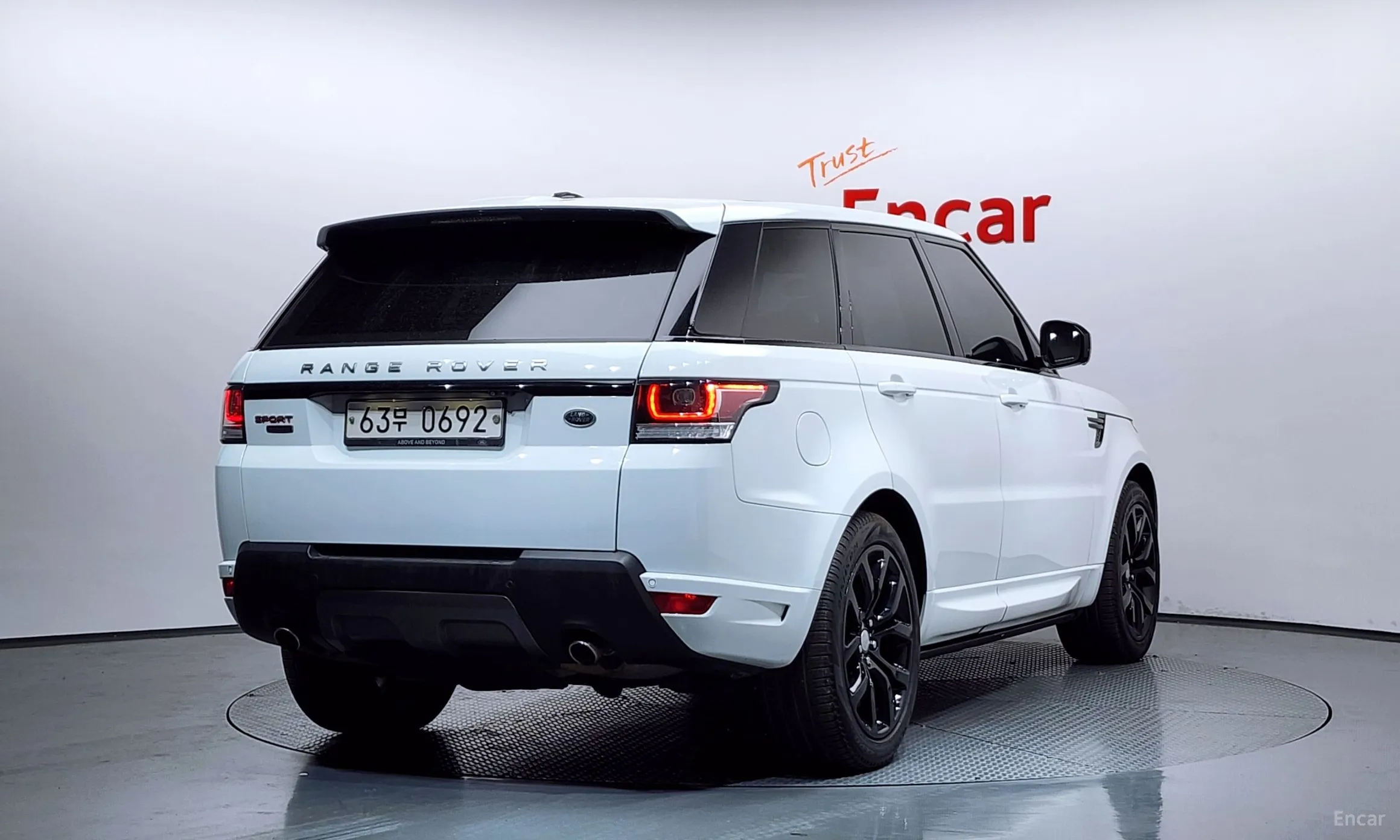 Land Rover Range Rover Sport 2nd Generation