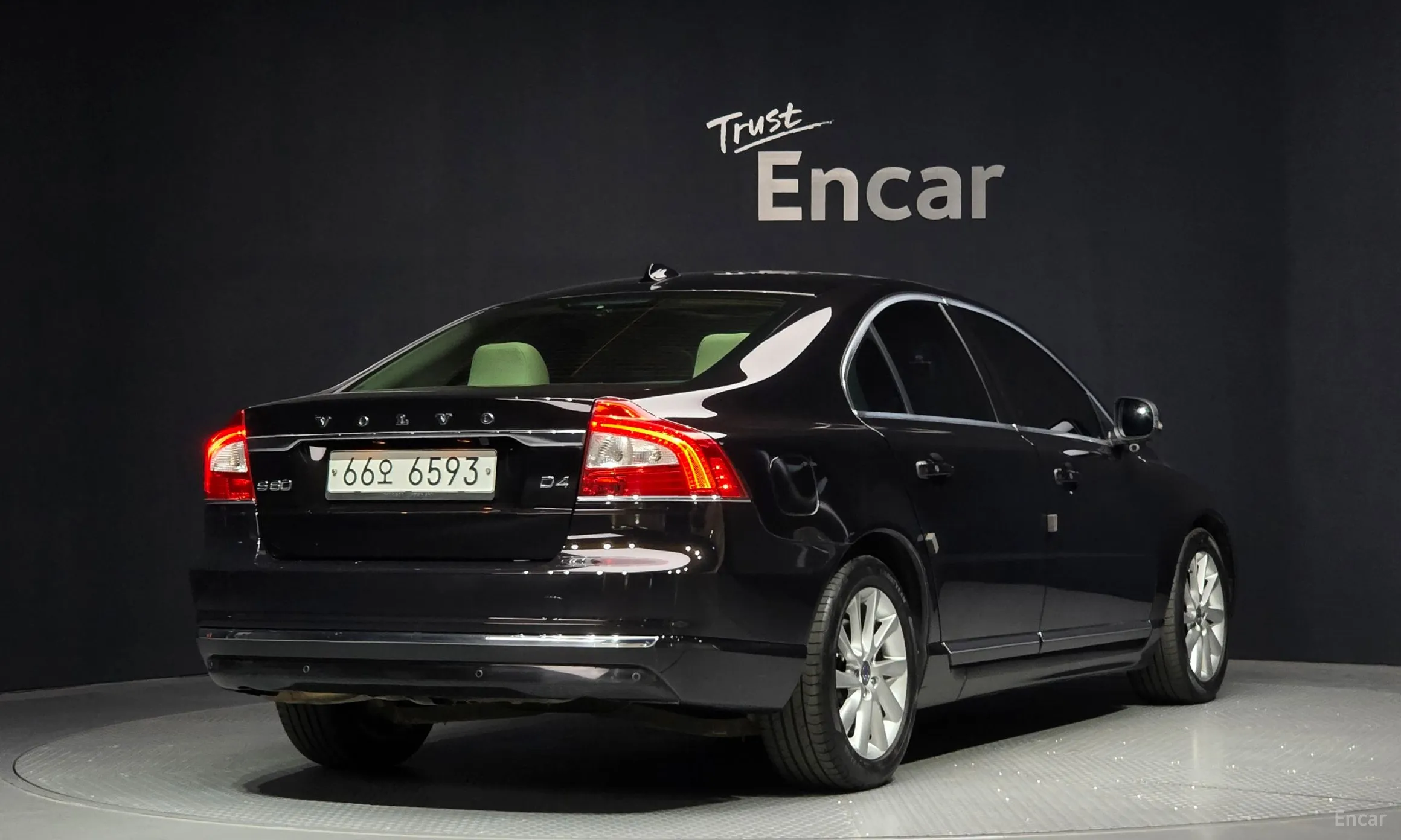 Volvo S80